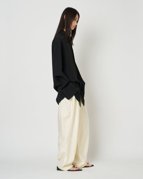 【PRE ORDER】NAVIA - REMOVABLE COLLAR VISCOSE SHIRT