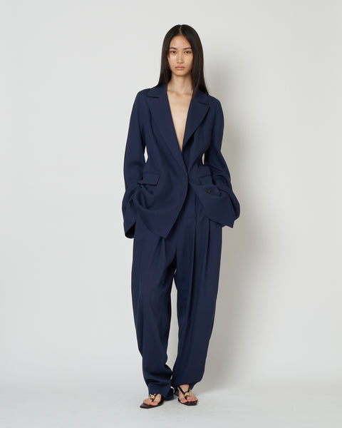 【PRE ORDER】ISPARTA - WIDE SILHOUETTE WOOL TUCKED TROUSERS