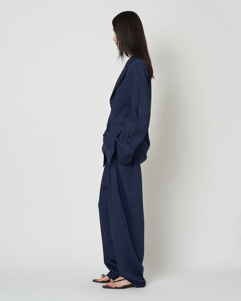 【PRE ORDER】ISPARTA - WIDE SILHOUETTE WOOL TUCKED TROUSERS