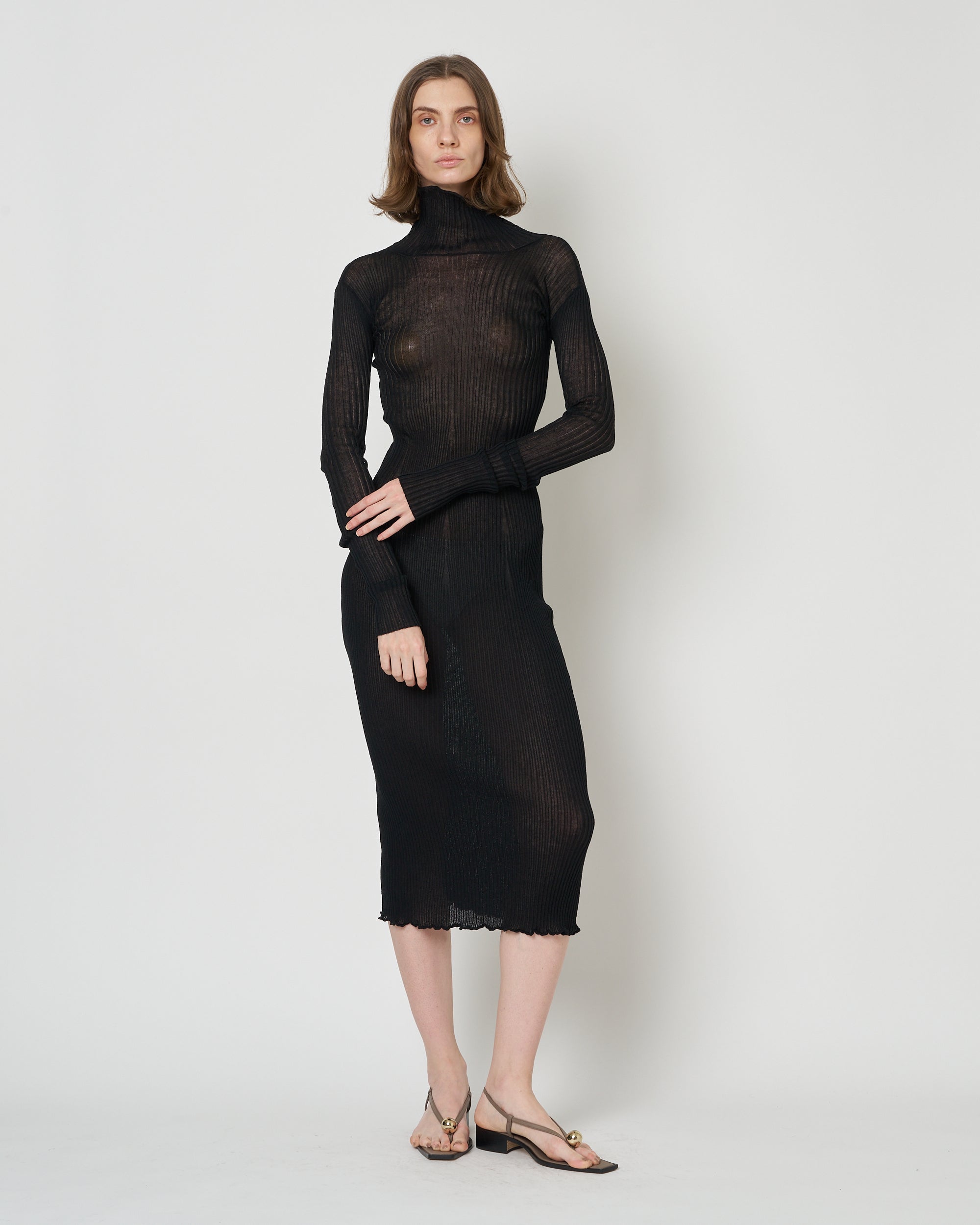 【PRE ORDER】NAHLA - ESSENTIAL KNIT DRESS