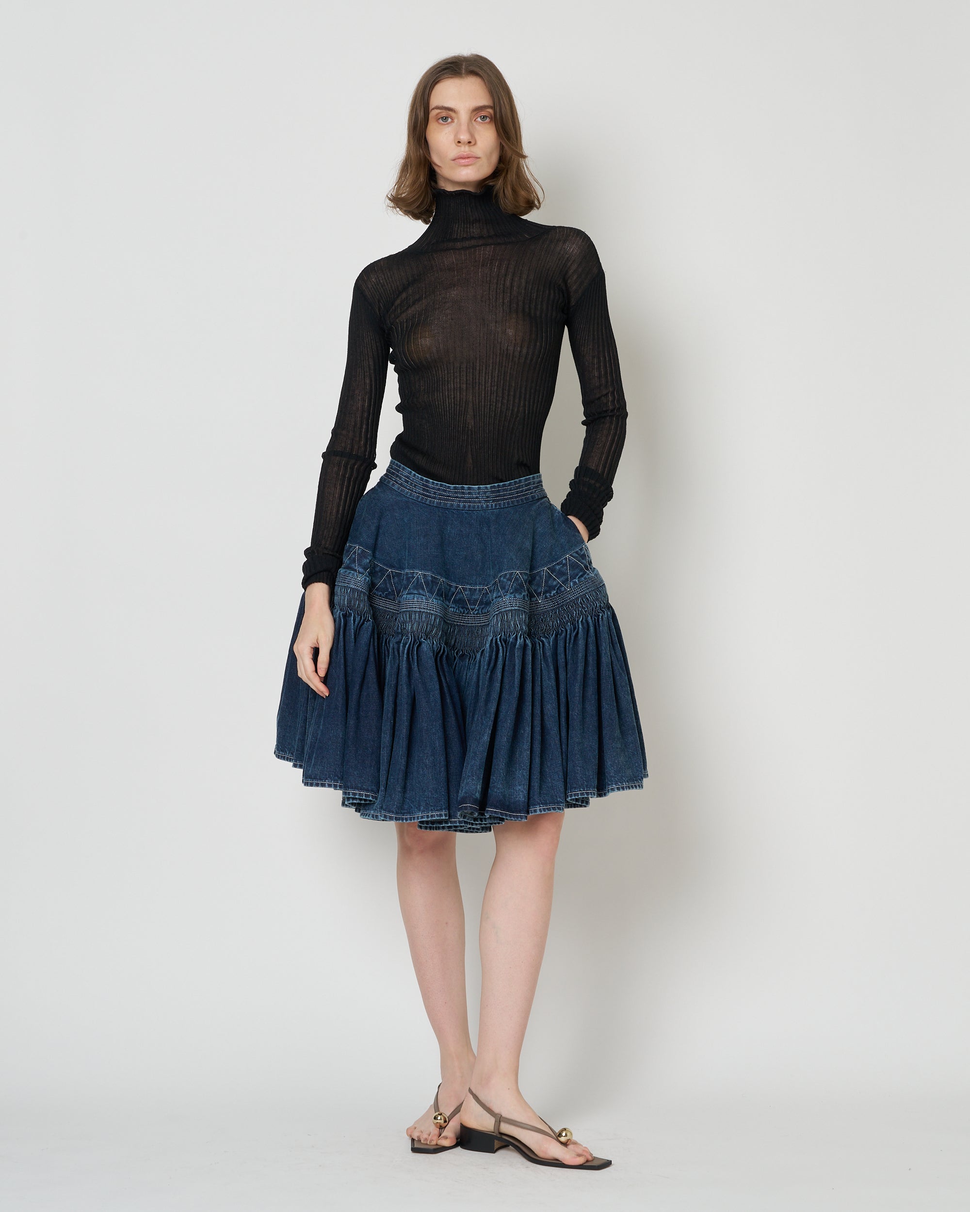【PRE ORDER】NERIDA - SMOCKING EMBROIDERY DENIM SKIRT