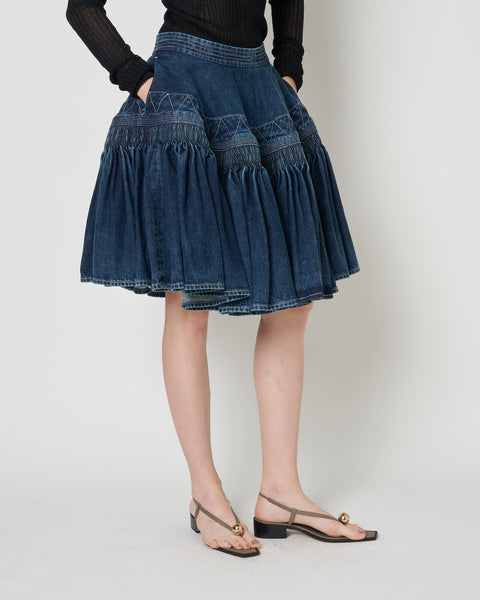 【PRE ORDER】NERIDA - SMOCKING EMBROIDERY DENIM SKIRT