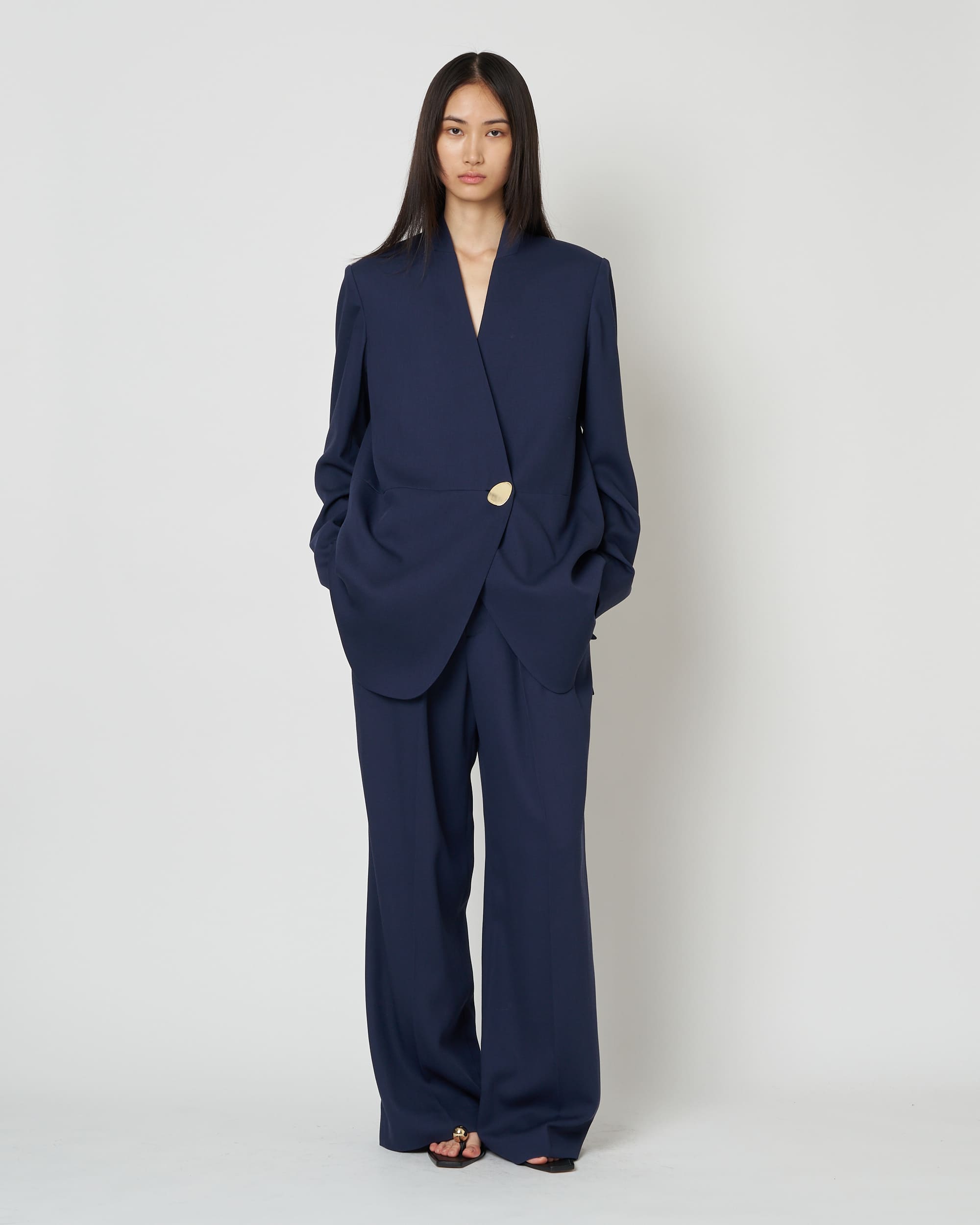 HARU - COLLARLESS SUMMER WOOL TAILORED BLAZER