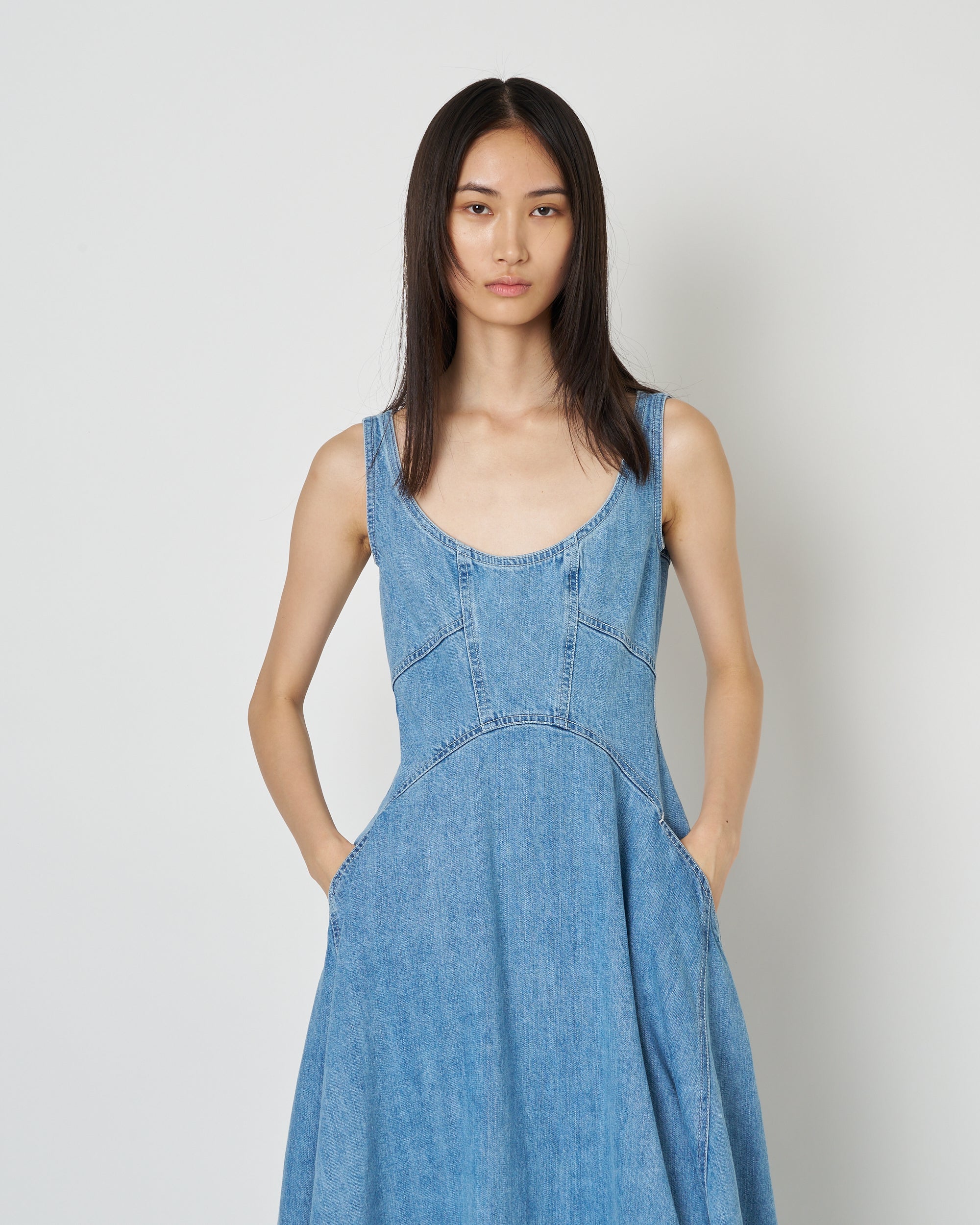 【PRE ORDER】NALEEN - ROUND NECK DENIM DRESS