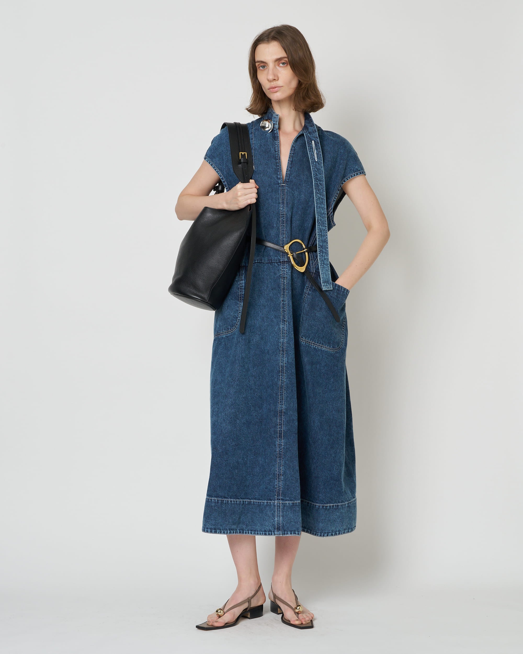 LAURA - ROUND SHAPE SLEEVELESS DENIM DRESS