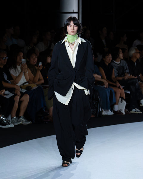 【PRE ORDER】NAVIA - REMOVABLE COLLAR VISCOSE SHIRT