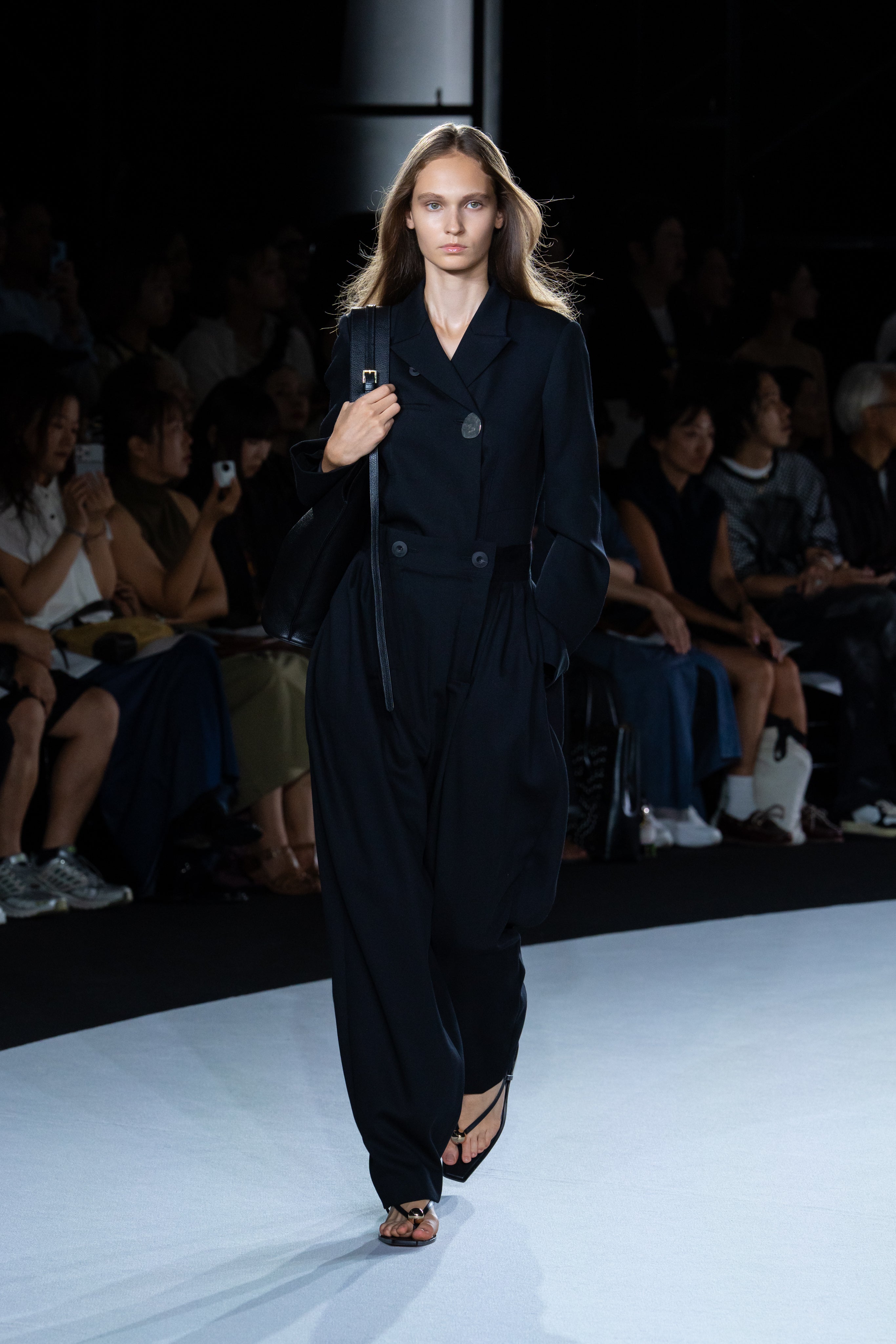 【PRE ORDER】NARELLE - SUMMER WOOL TAILORED JACKET