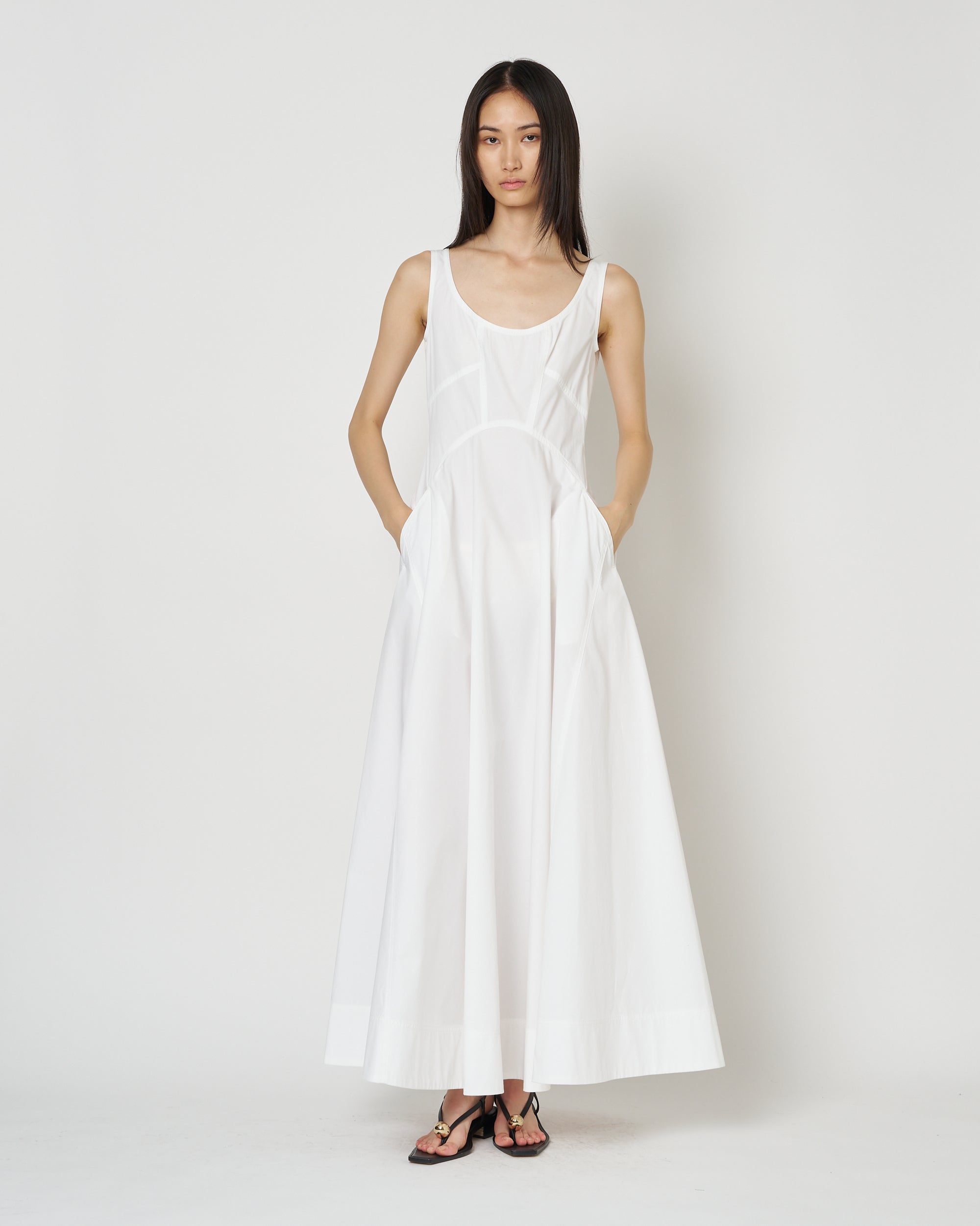 【PRE ORDER】NALEEN - ROUND NECK COTTON DRESS