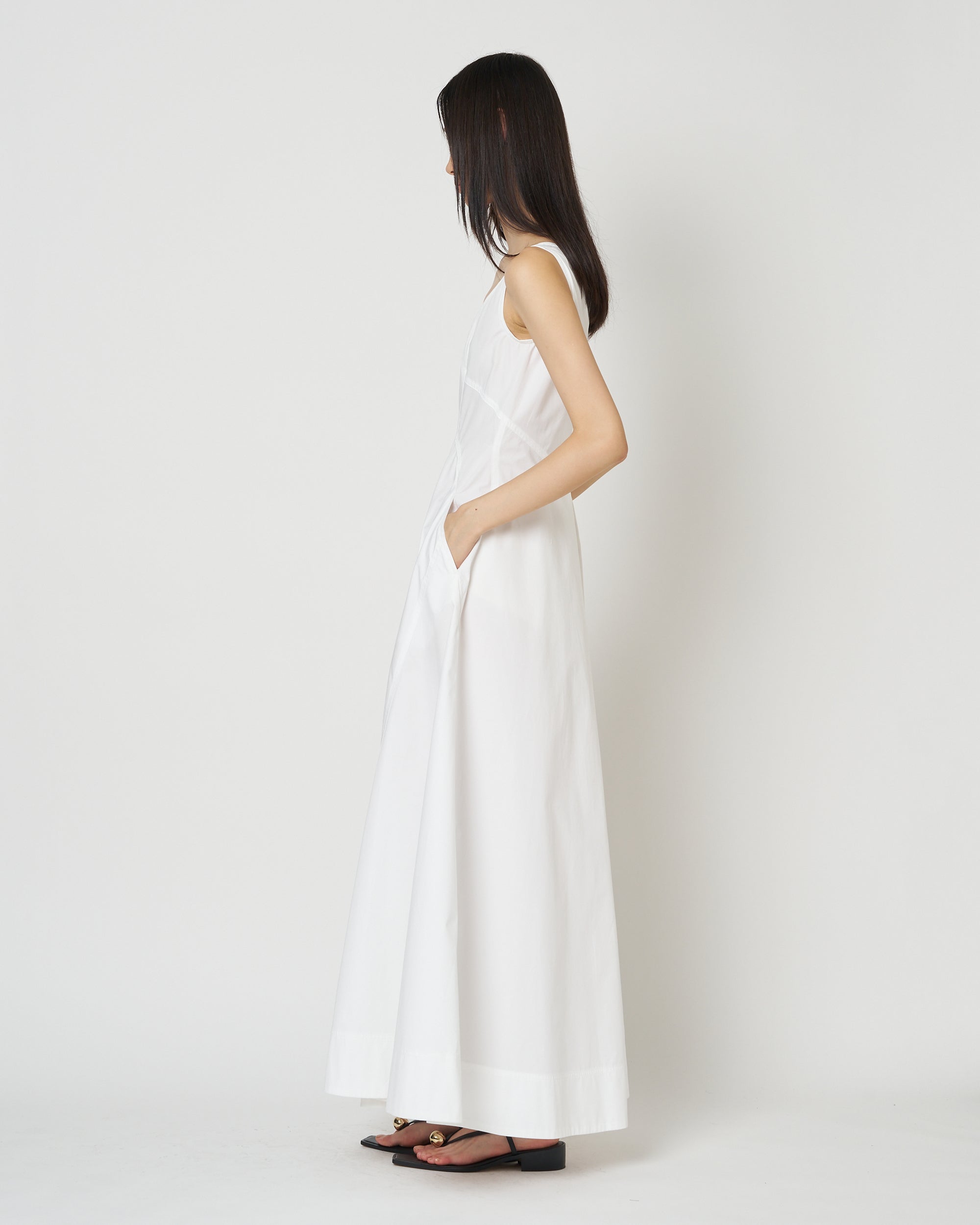 【PRE ORDER】NALEEN - ROUND NECK COTTON DRESS