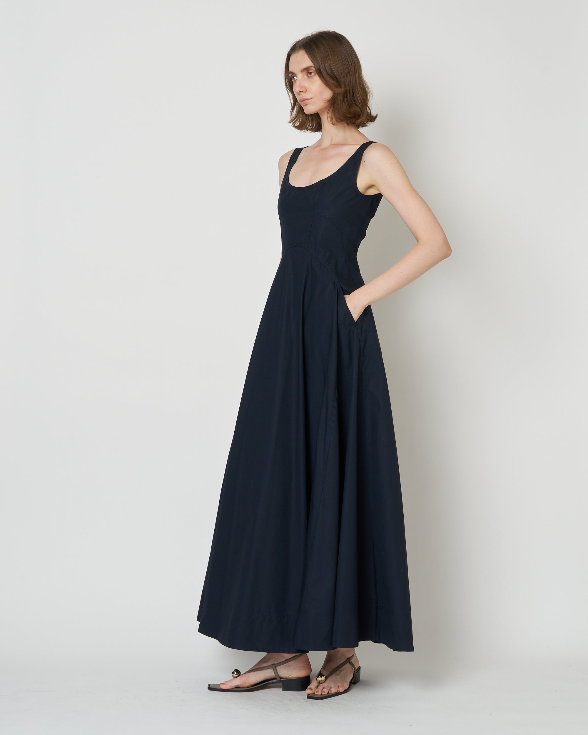 【PRE ORDER】NALEEN - ROUND NECK COTTON DRESS
