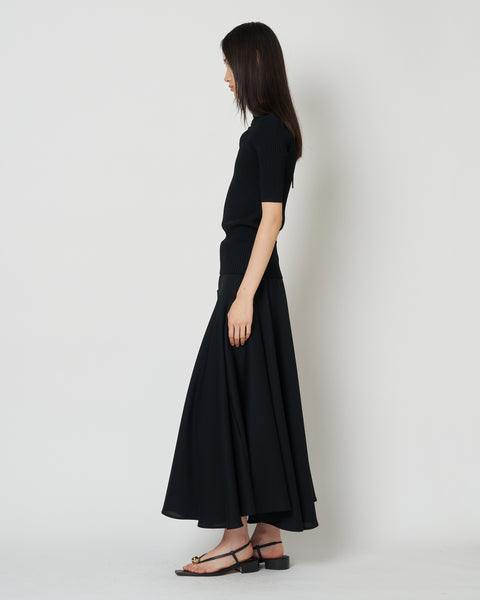 【PRE ORDER】NAMIE - KNIT BUTTON TOP