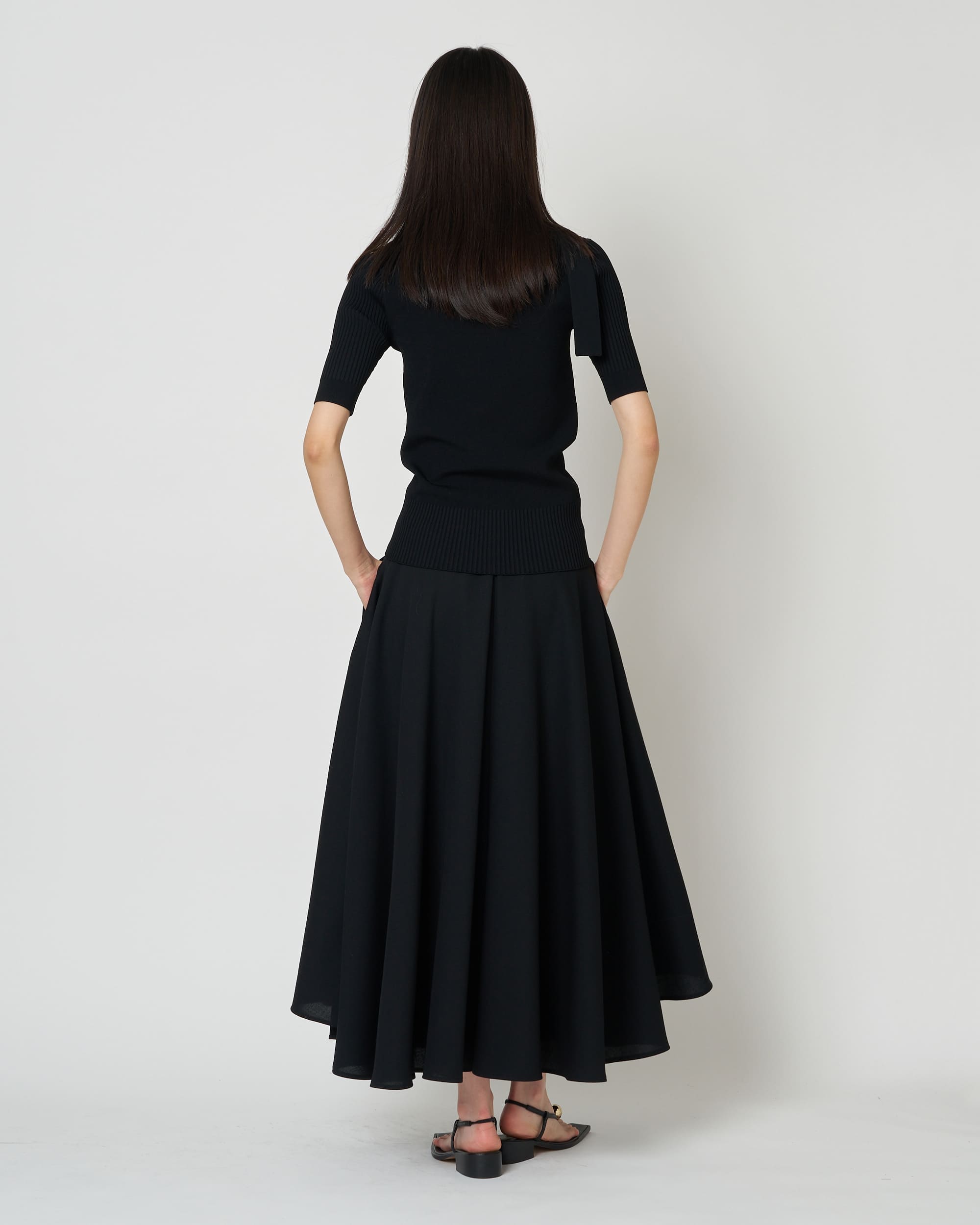 NAMIE - KNIT BUTTON TOP