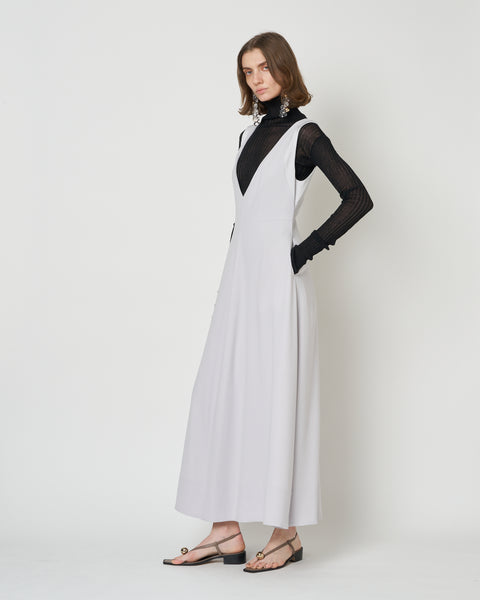 【PRE ORDER】NICOLE - V-NECK FLARED DRESS