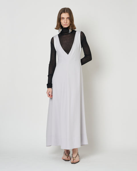 【PRE ORDER】NICOLE - V-NECK FLARED DRESS