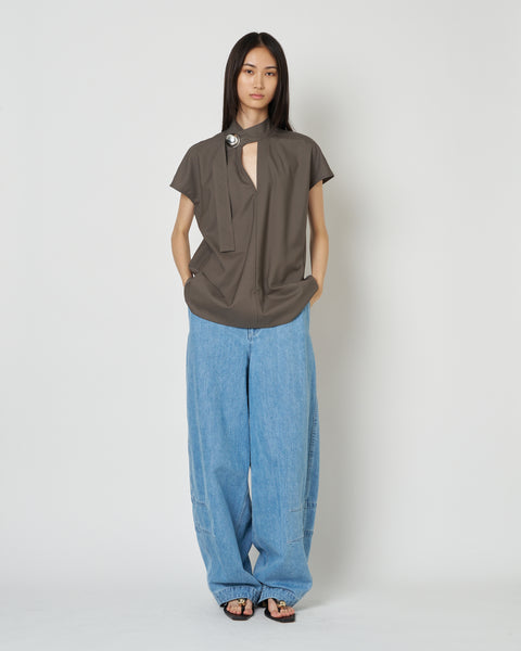 【PRE ORDER】HEPBURN SL - WOOL SLEEVELESS BUTTON TOP