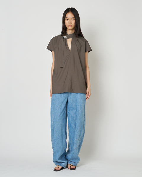 【PRE ORDER】HEPBURN SL - WOOL SLEEVELESS BUTTON TOP