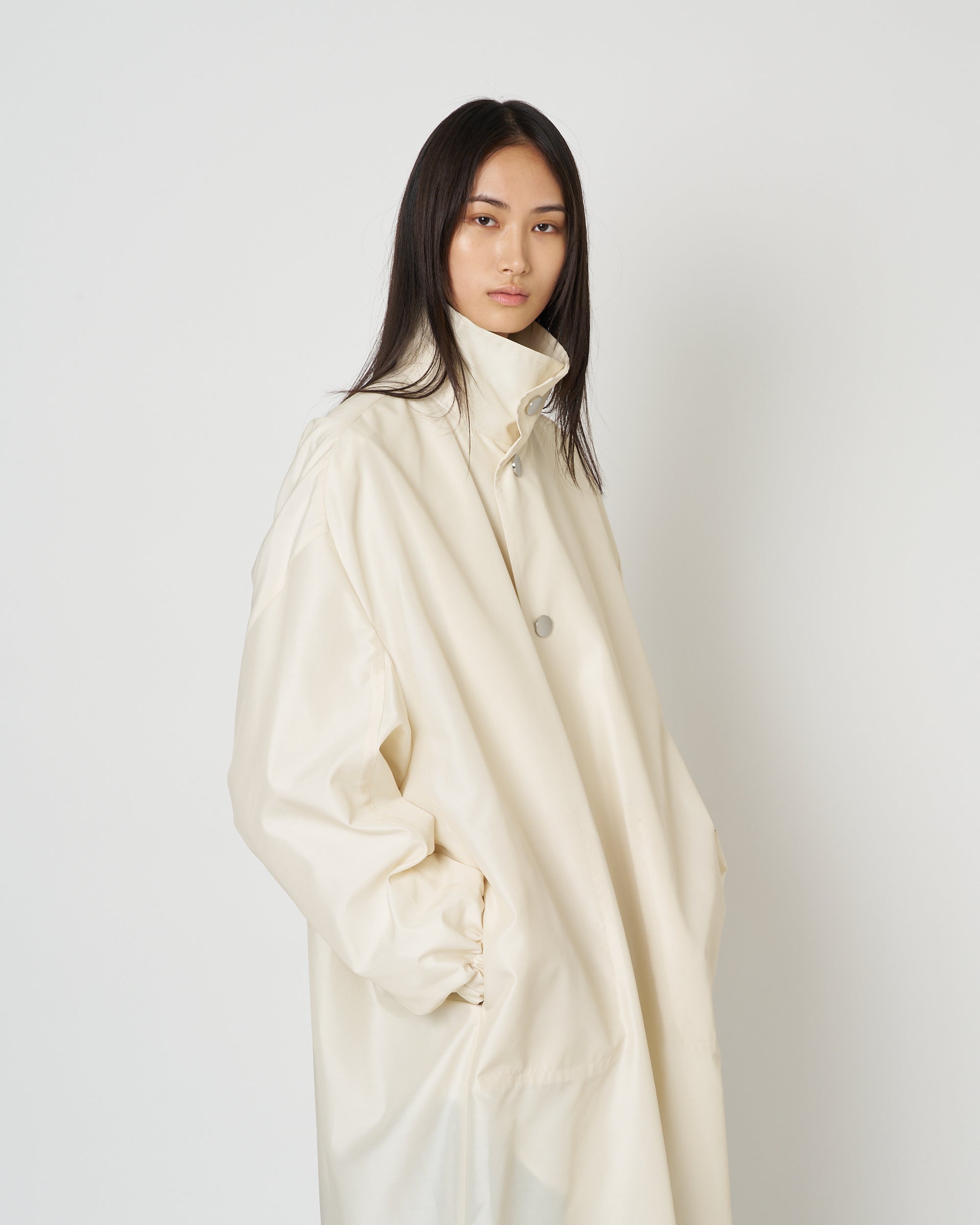 【PRE ORDER】NEVA - NYLON SILK SPRING COAT