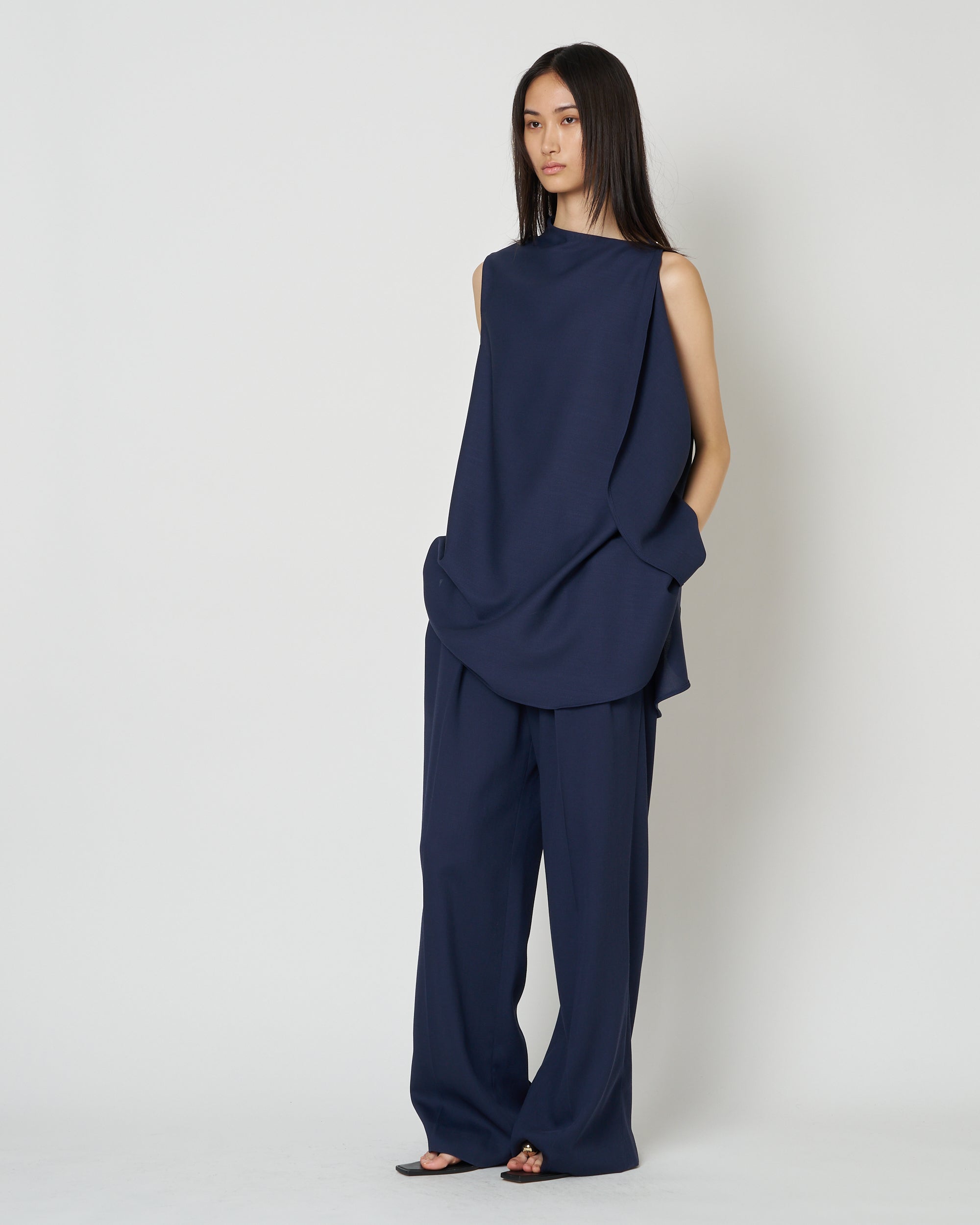 【PRE ORDER】LEVI - WOOL ASYMMETRY DRAPED BLOUSE