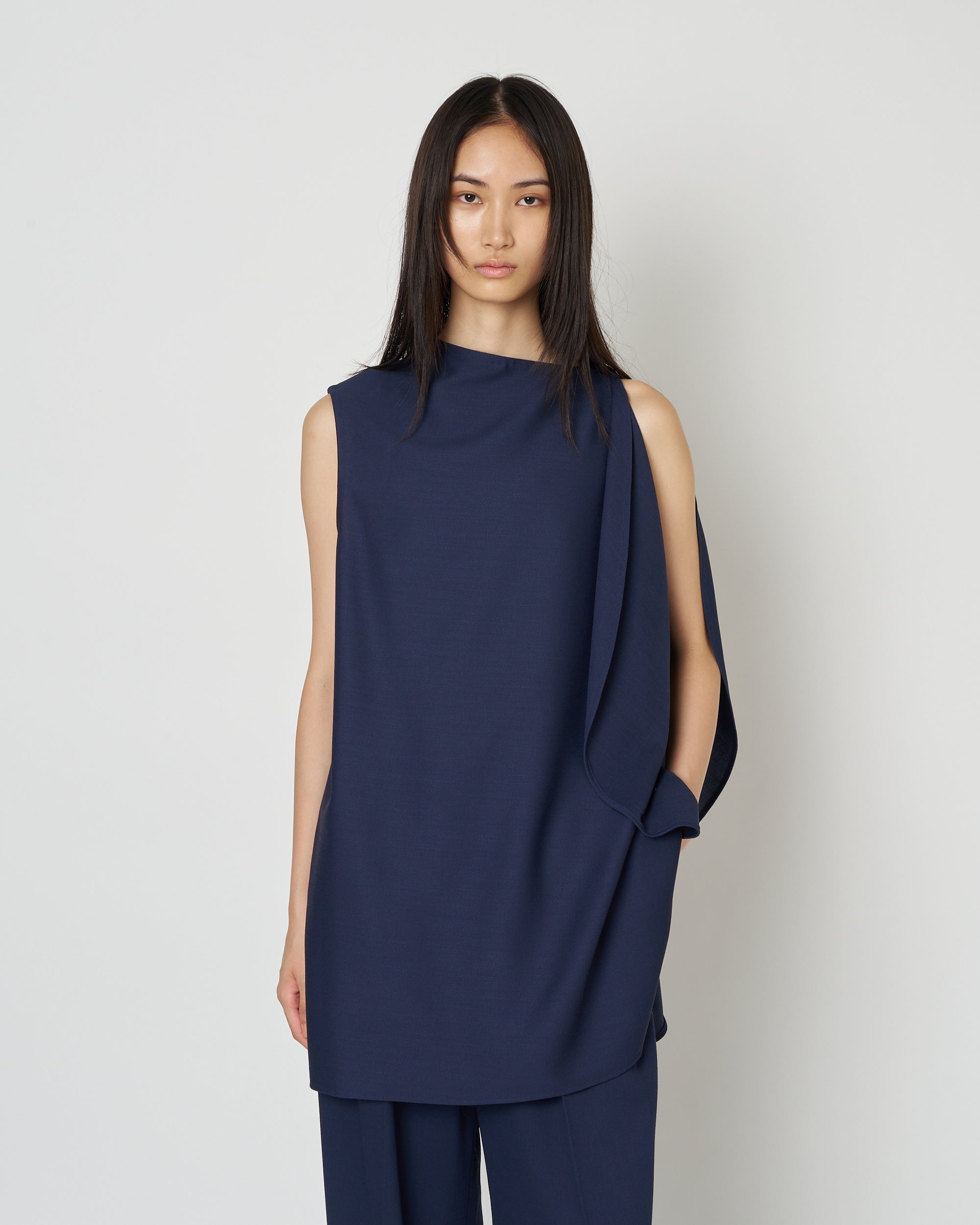 【PRE ORDER】LEVI - WOOL ASYMMETRY DRAPED BLOUSE