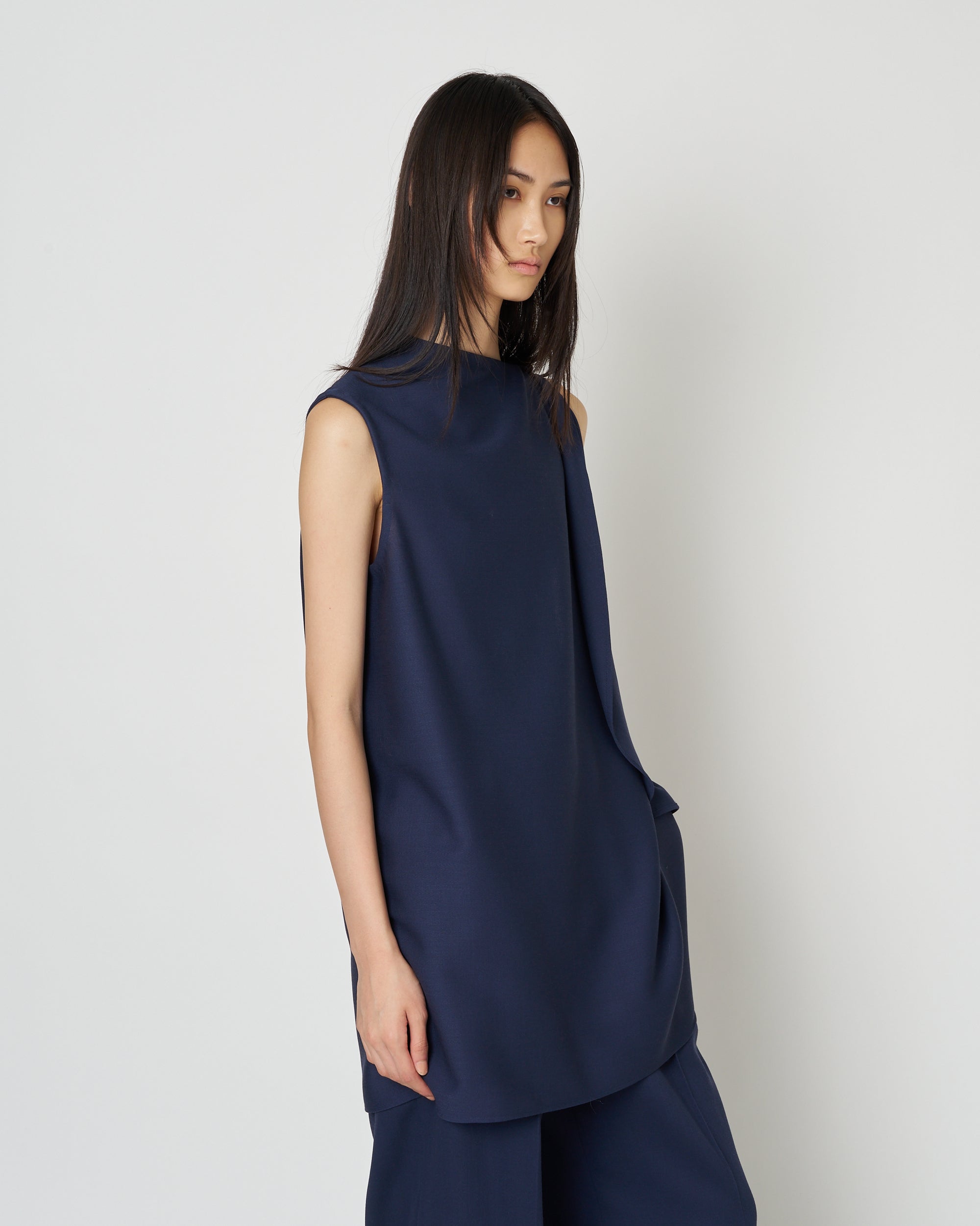 【PRE ORDER】LEVI - WOOL ASYMMETRY DRAPED BLOUSE