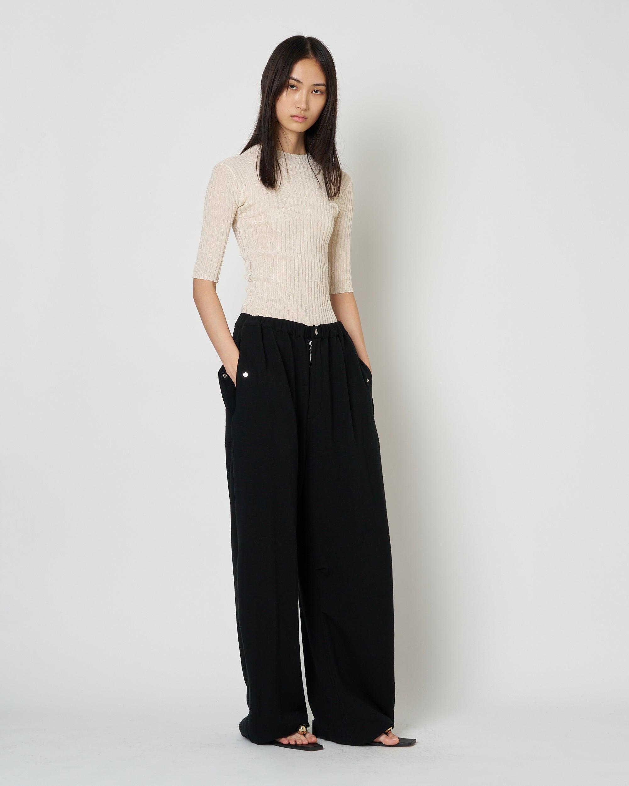 【PRE ORDER】MONICA - TENCEL CASHMERE TUCK WIDE SWEAT