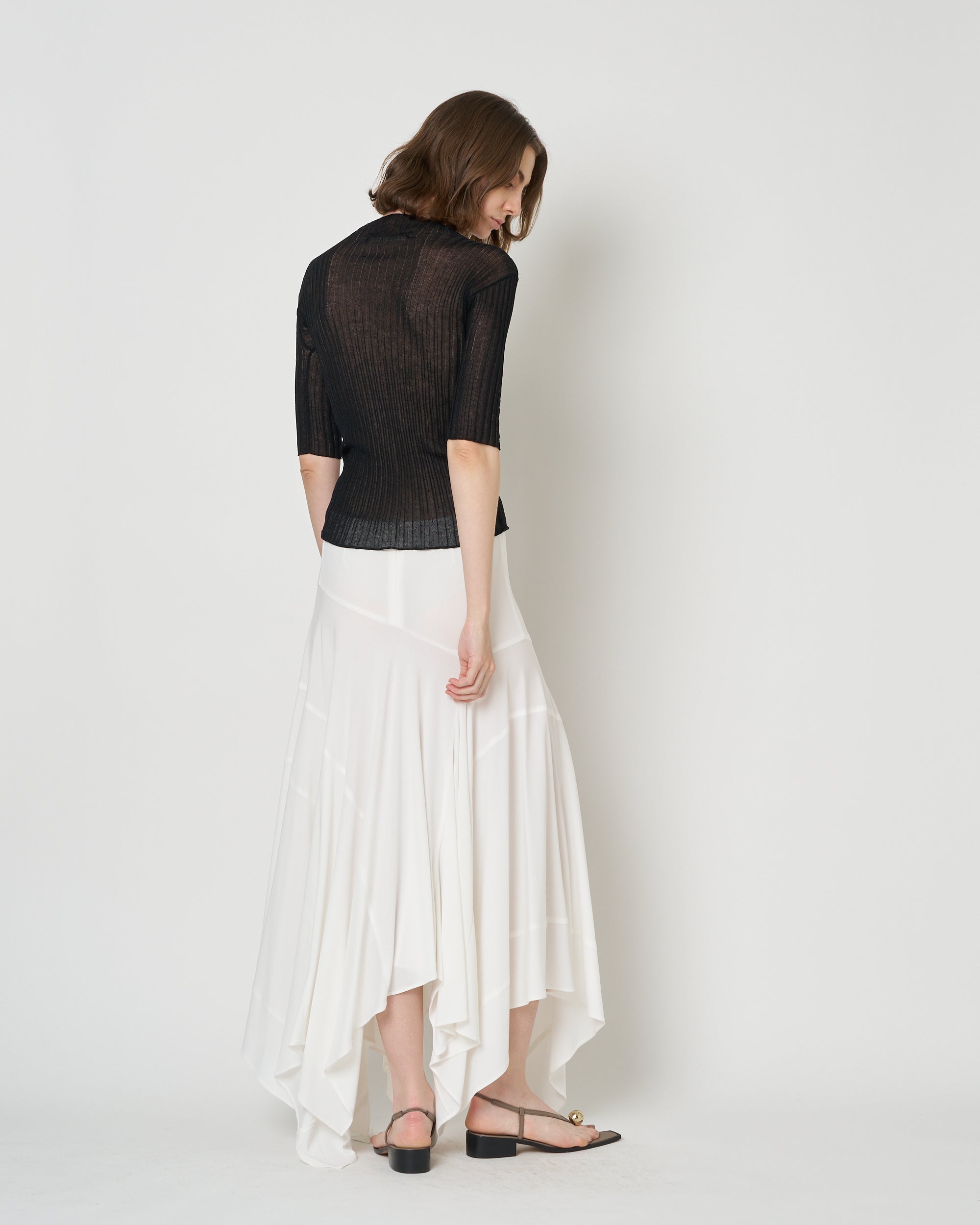 【PRE ORDER】NADIR - ASYMMETRY NYLON SKIRT