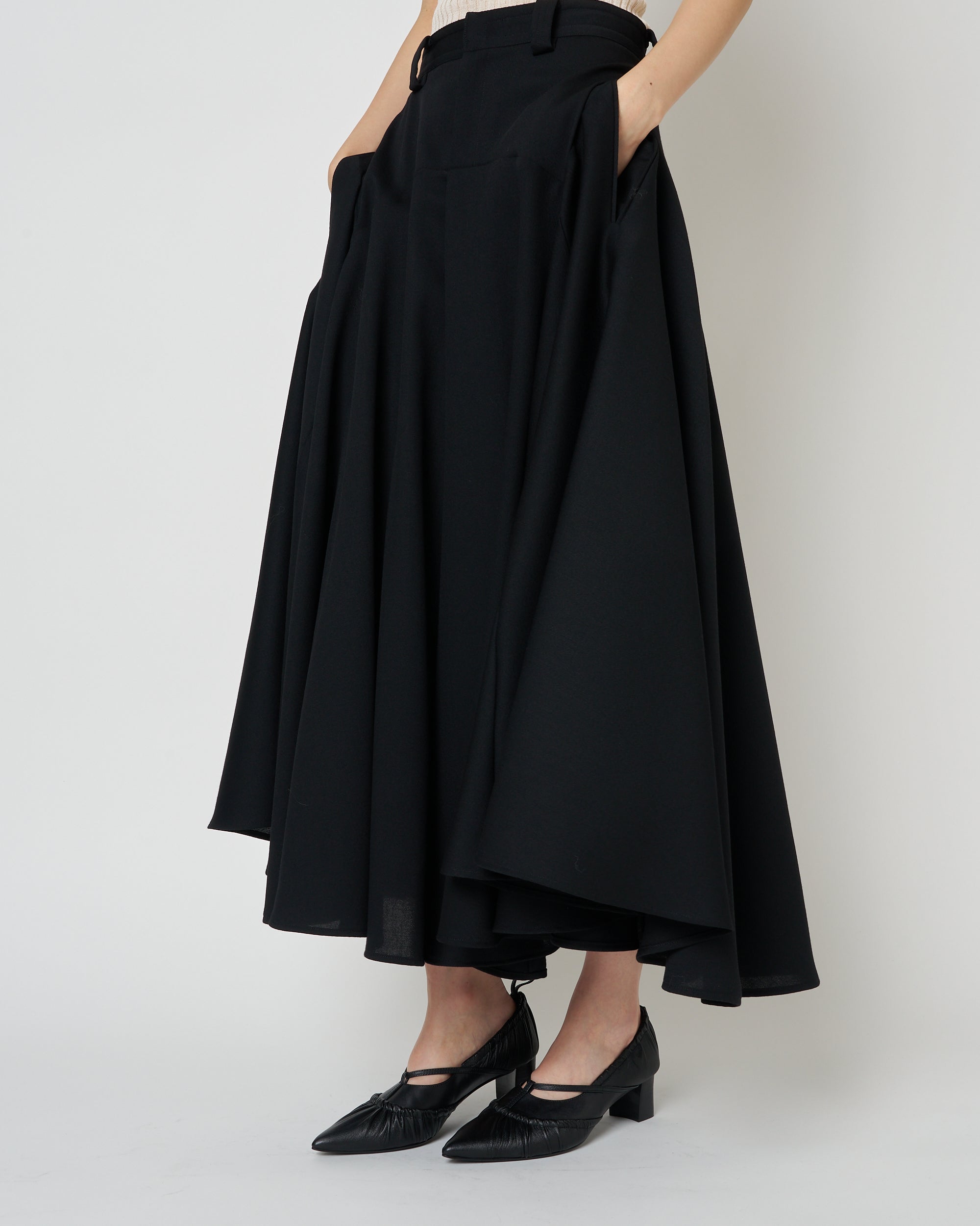 【PRE ORDER】NEXIS - POINTED TOE LEATHER SHOES