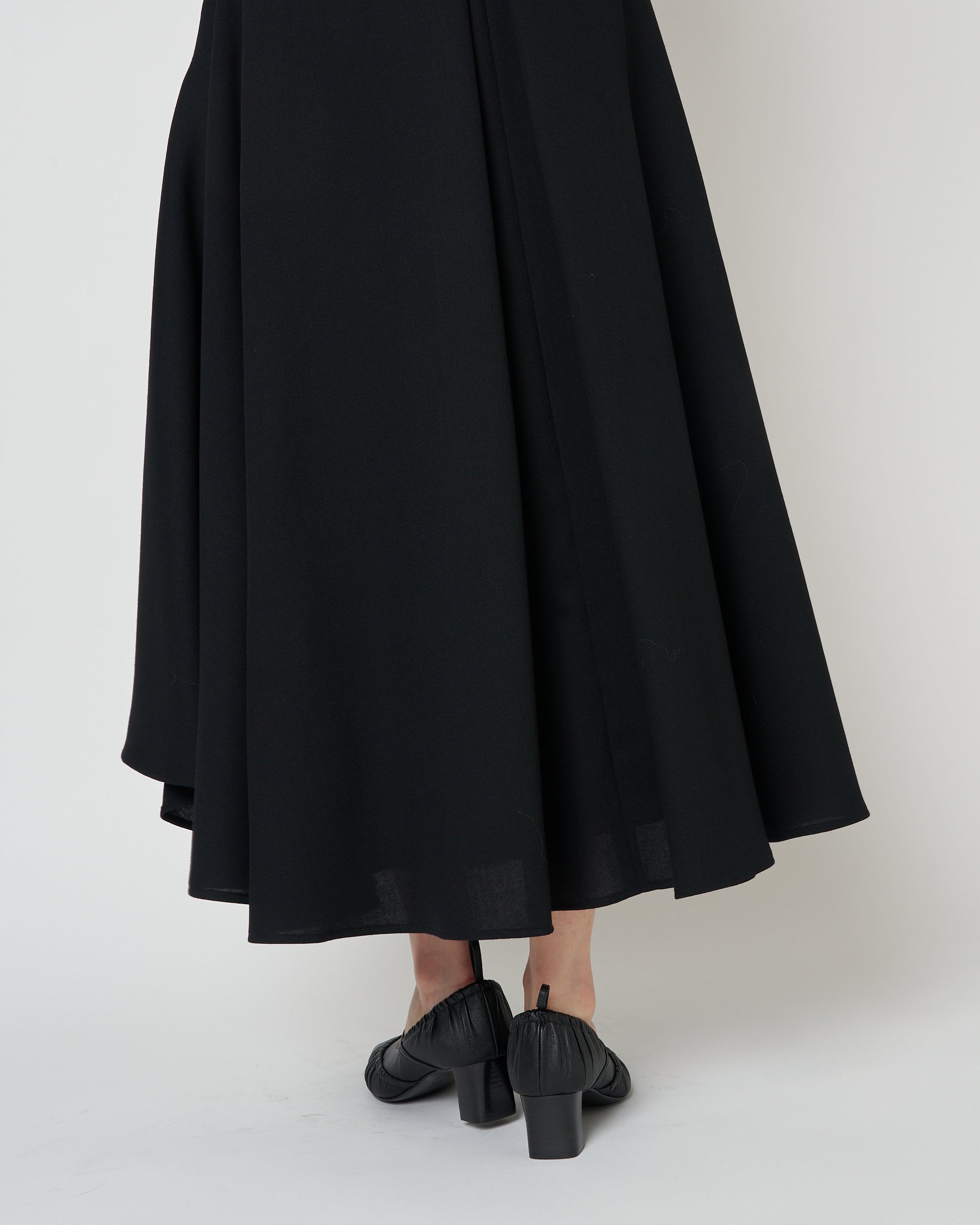 【PRE ORDER】NEXIS - POINTED TOE LEATHER SHOES