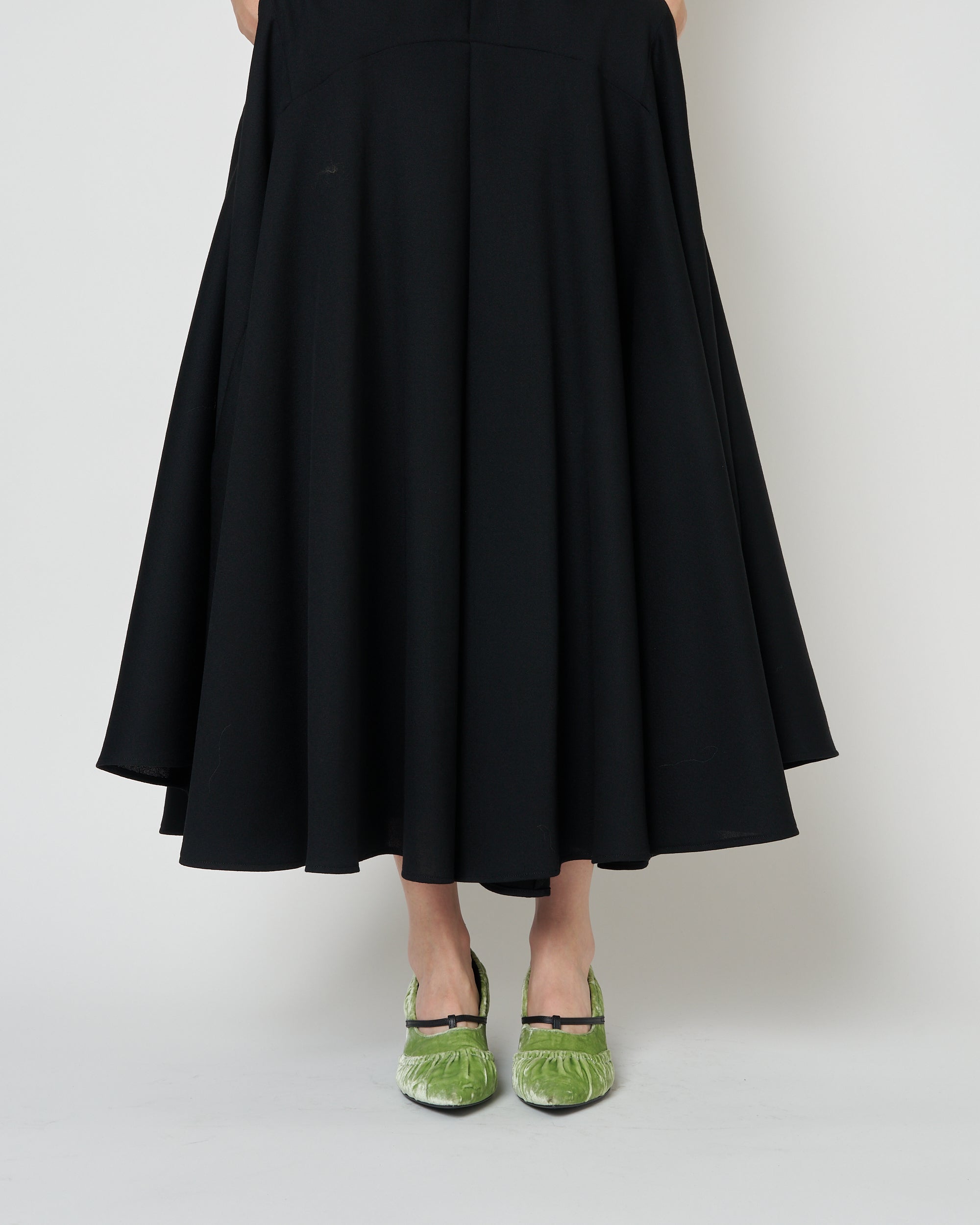 【PRE ORDER】NEXIS - POINTED TOE VELVET SHOES