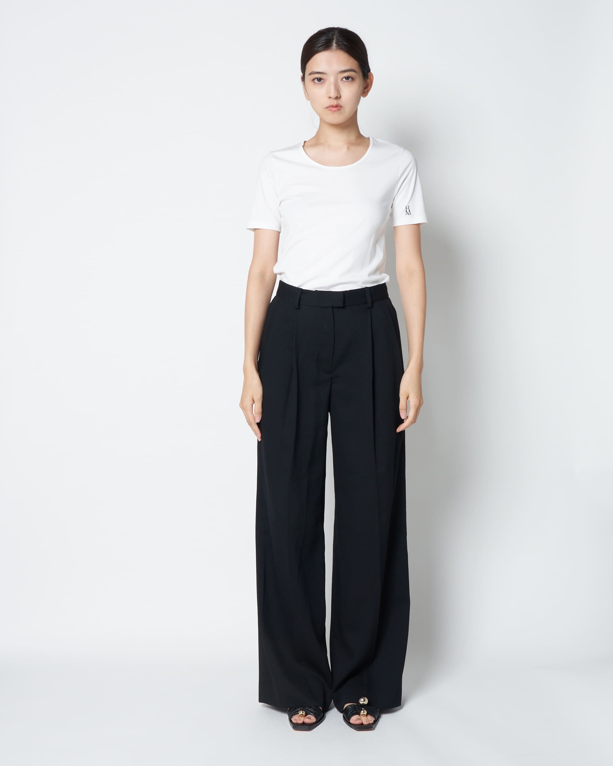 ISPARTA - WIDE SILHOUETTE WOOL TUCKED TROUSERS