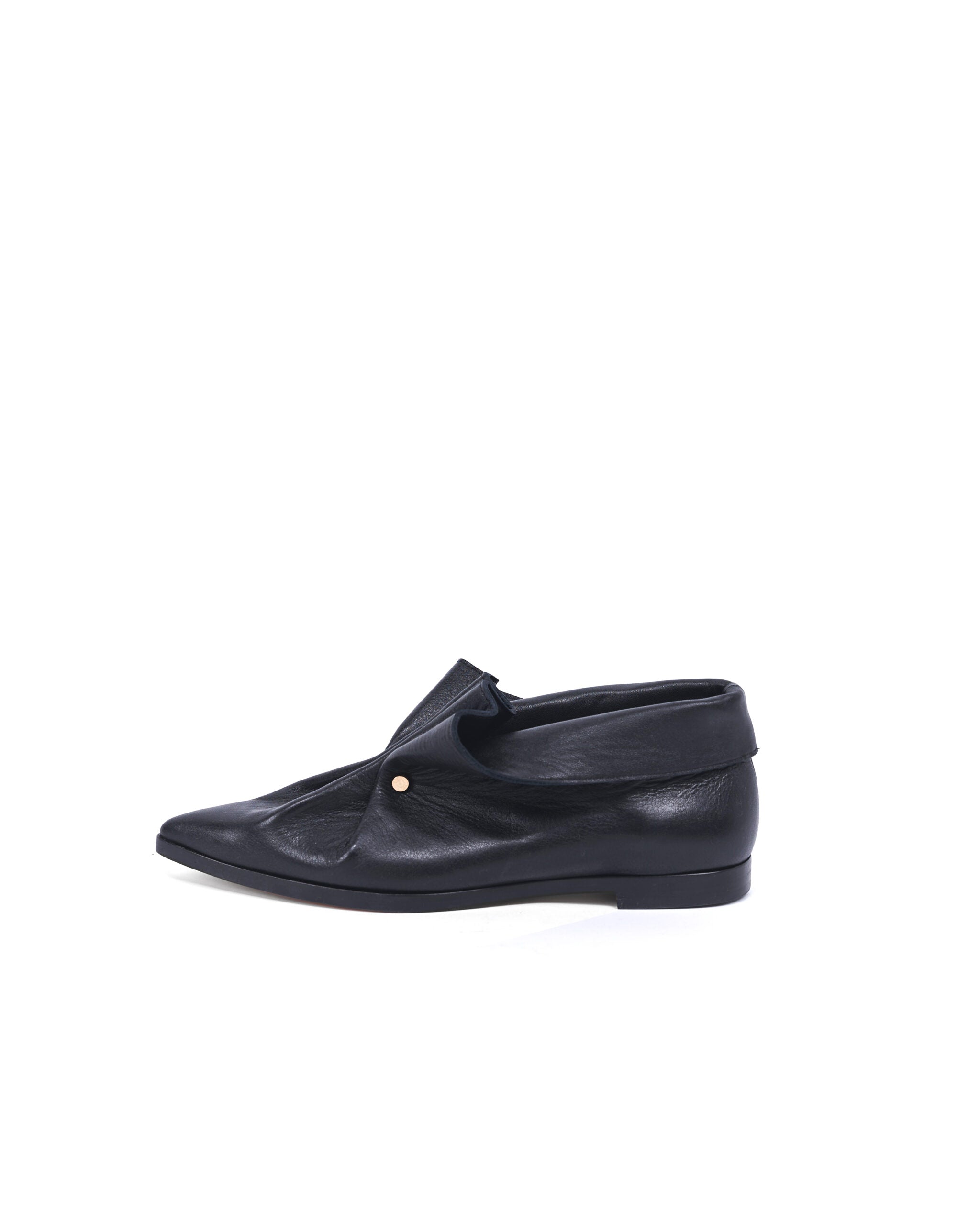 GARVIE - POINTED TOE PIERCED LEATHER SHOES