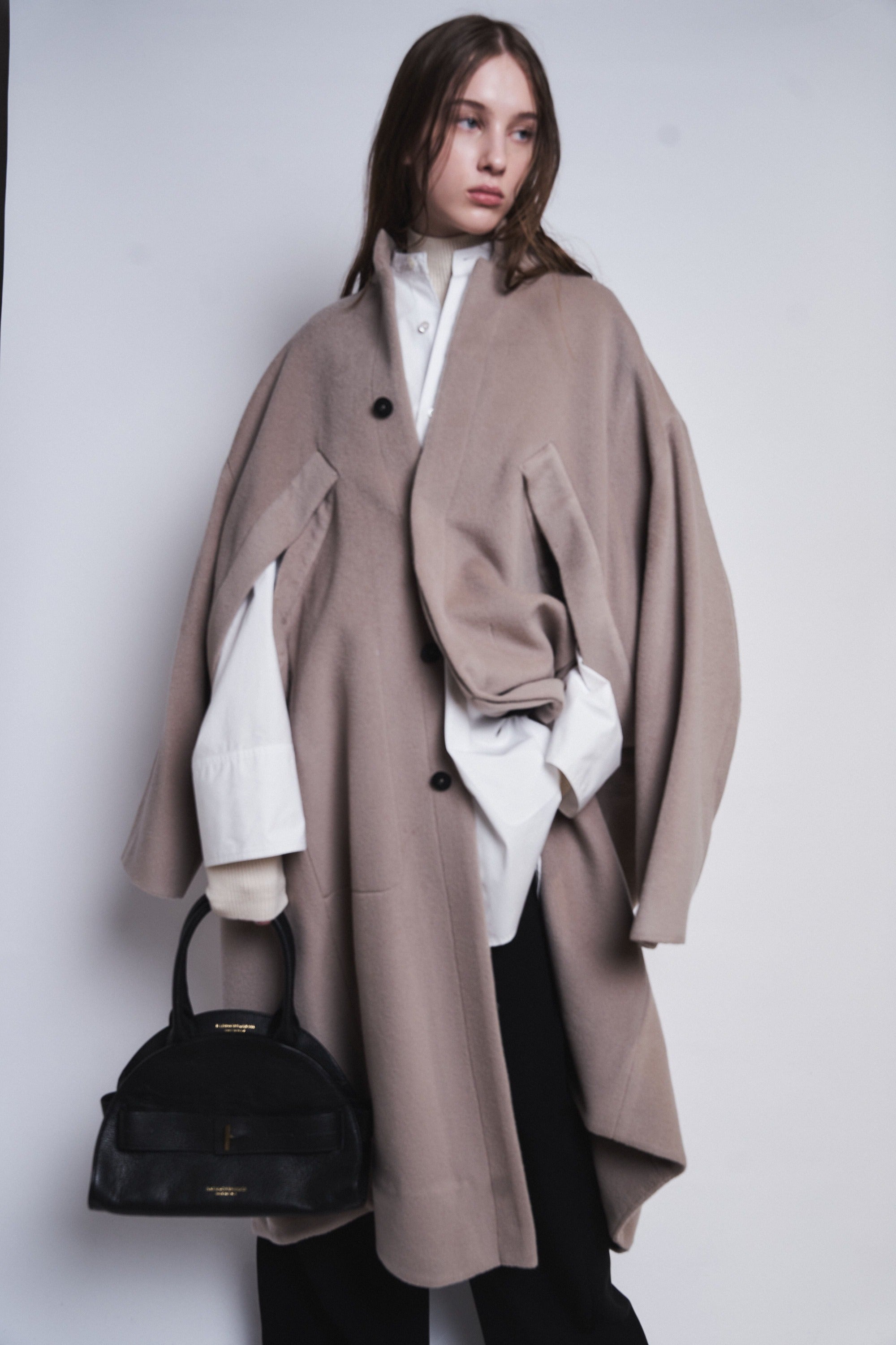 GRACE - VIRGIN WOOL CAPE COAT