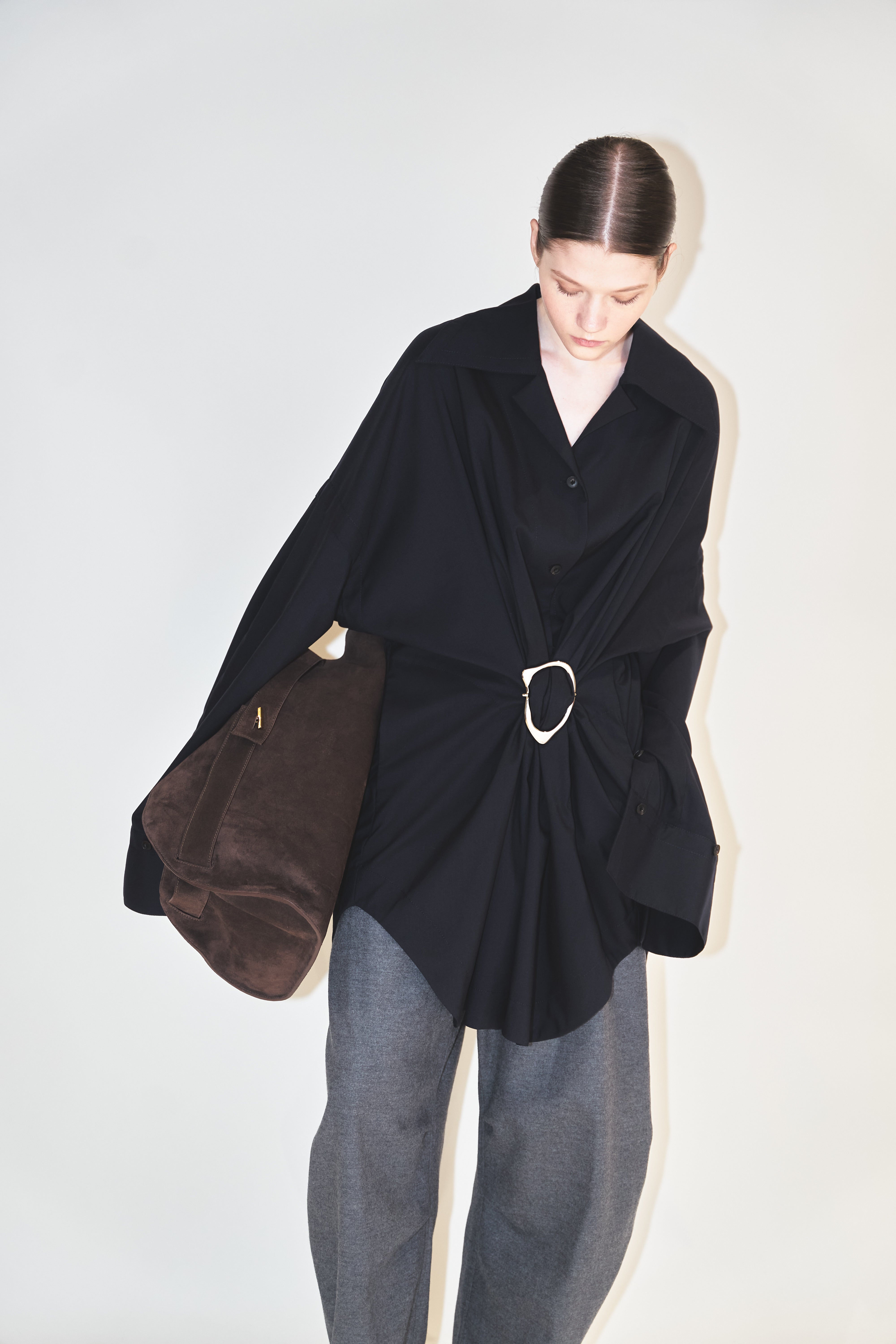 【COMING SOON】PIADA -SUEDE LEATHER BELTED BOSTON