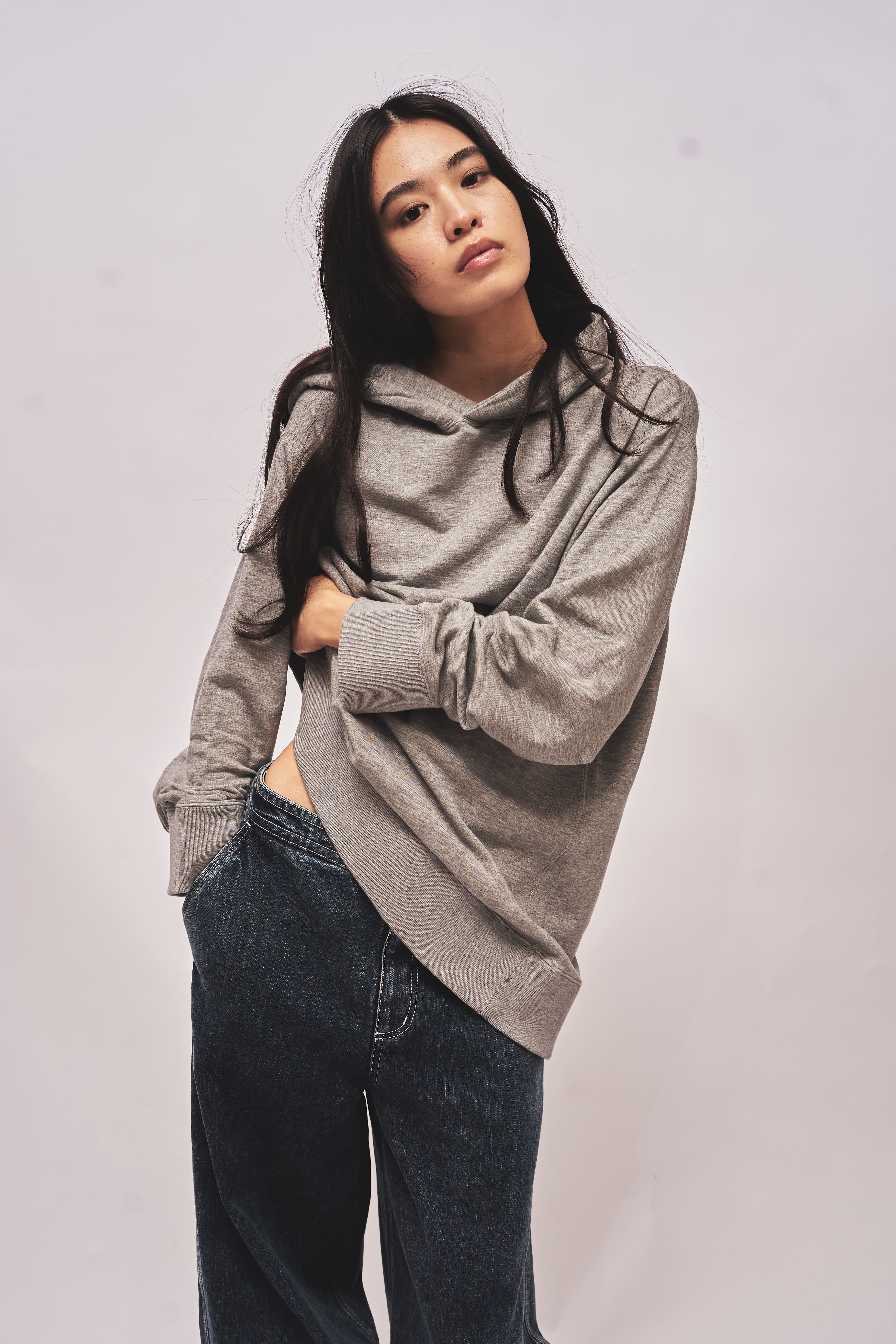LARK - ESSENTIAL TENCIL CASHMERE HOODIE