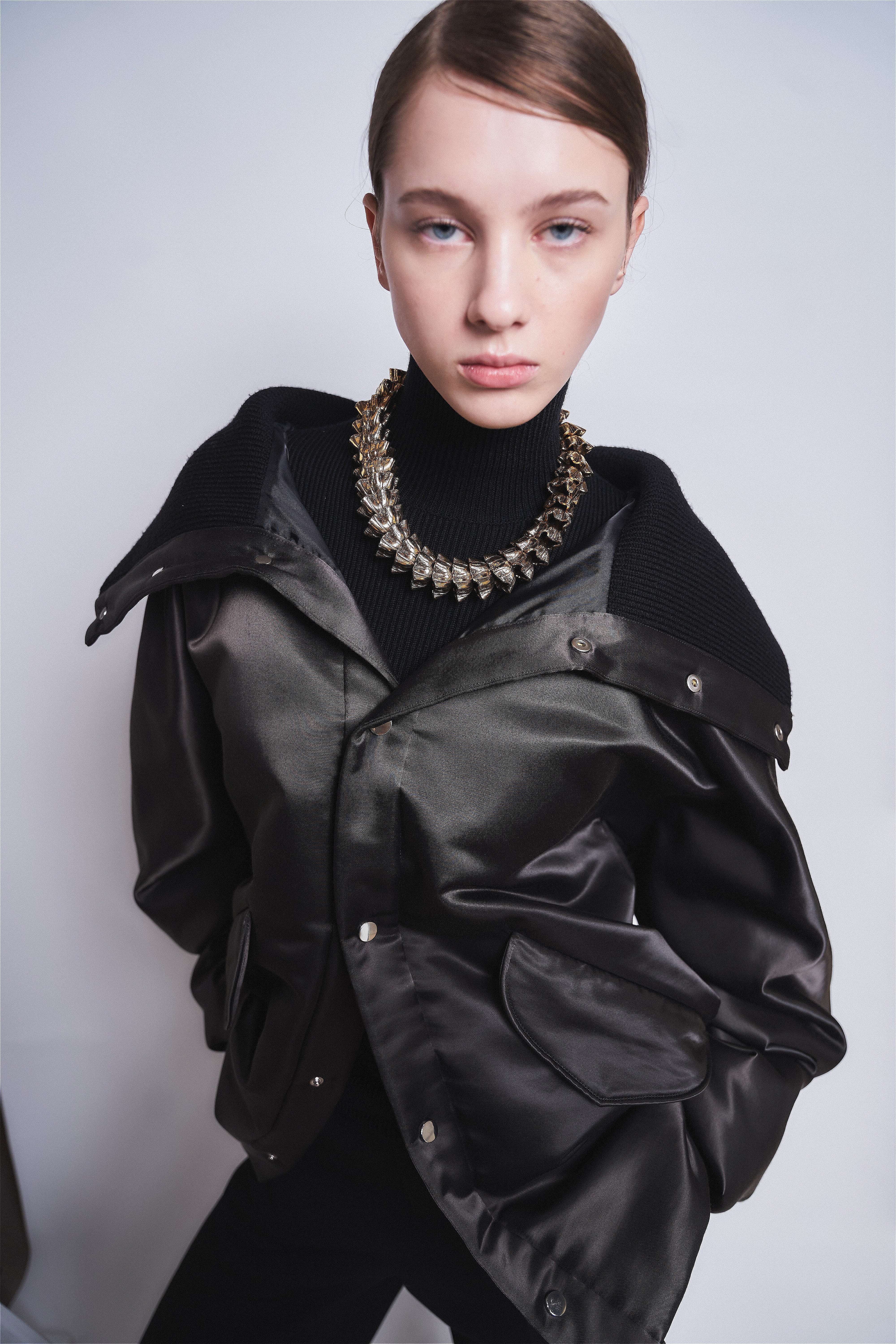 MARIAROSARIA - CONTEMPORARY NECKLACE