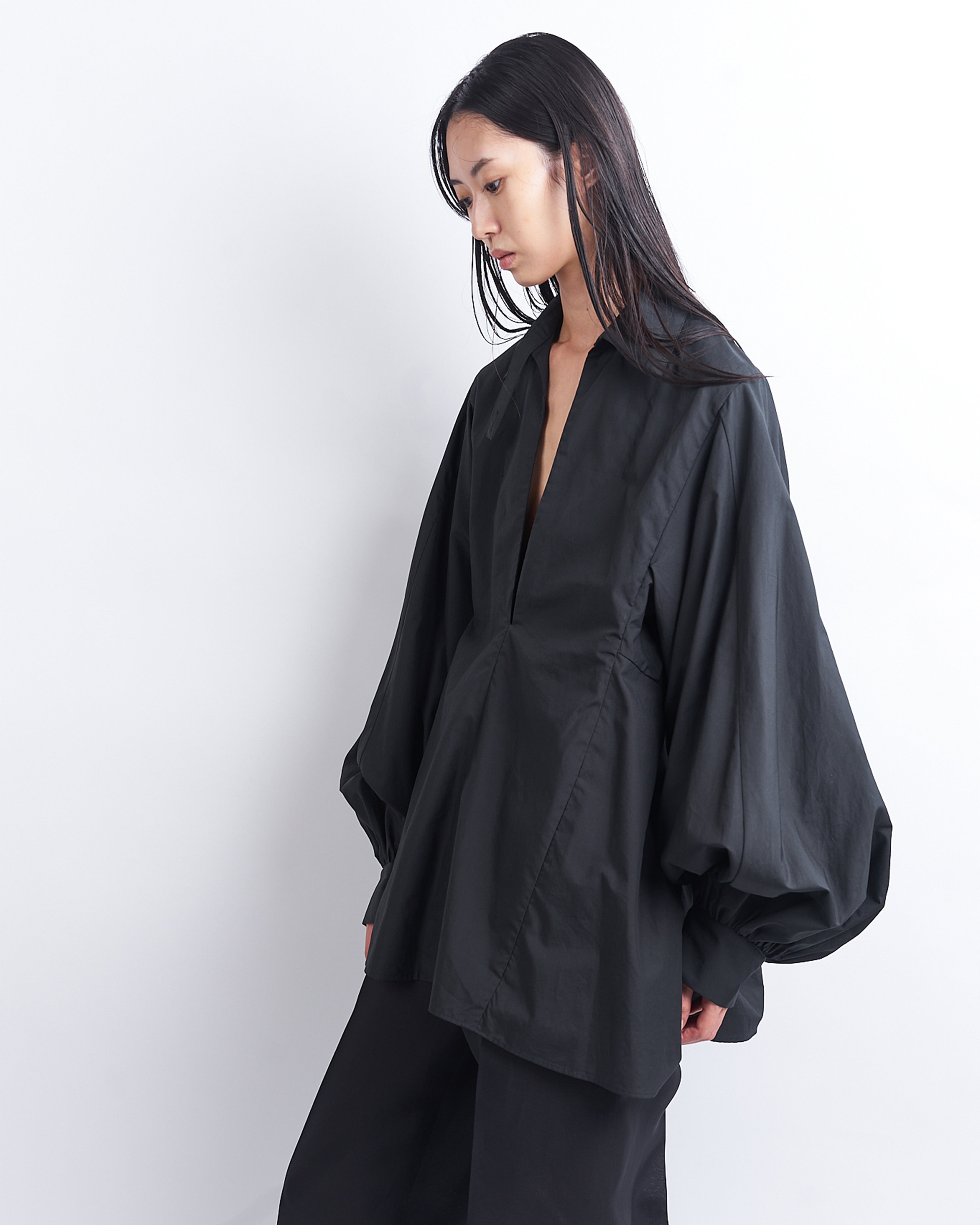 HONEY - VOLUMINOUS SLEEVE BLOUSE