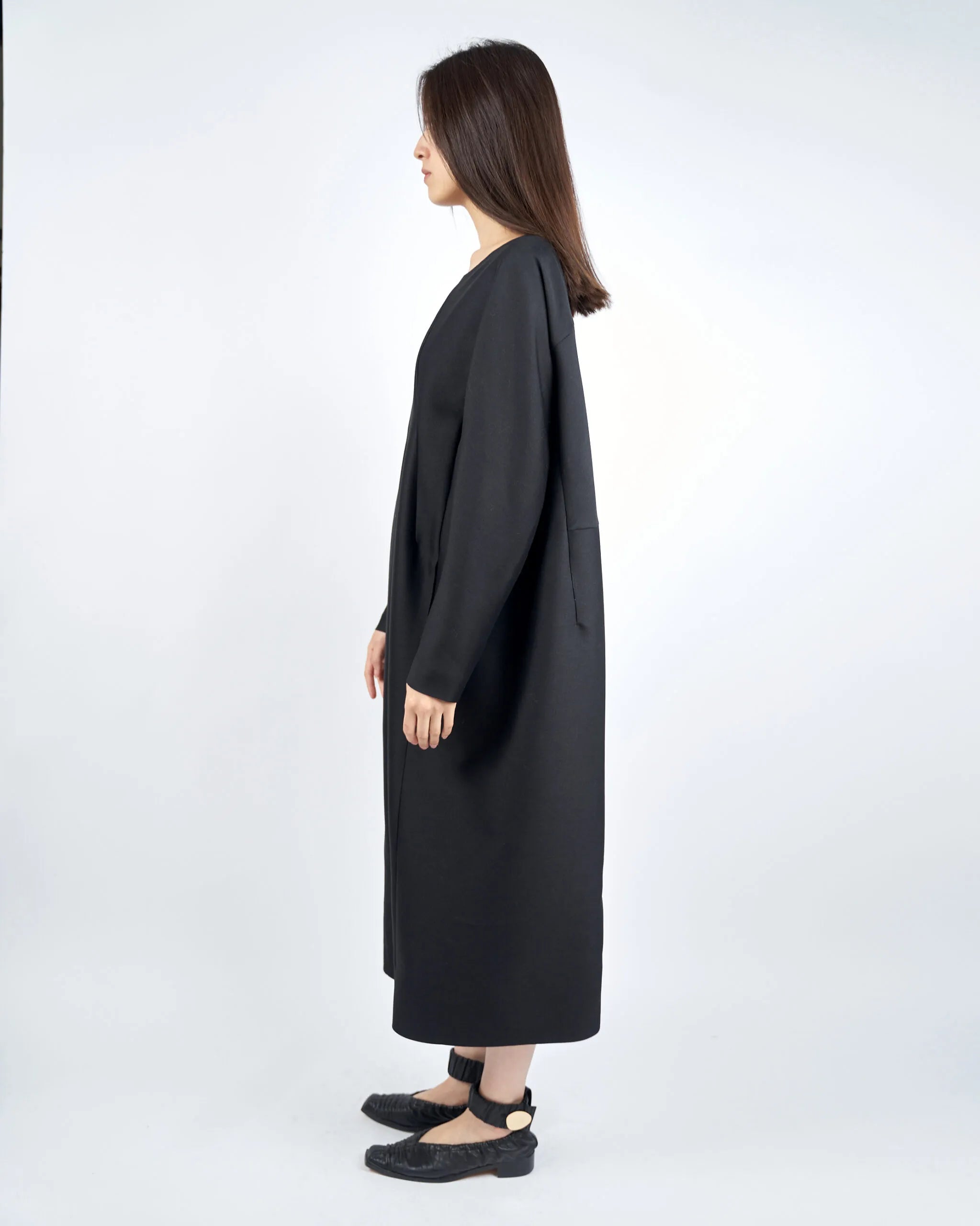 INFER - COCOON SHAPED LONG SLEEVE DRESS