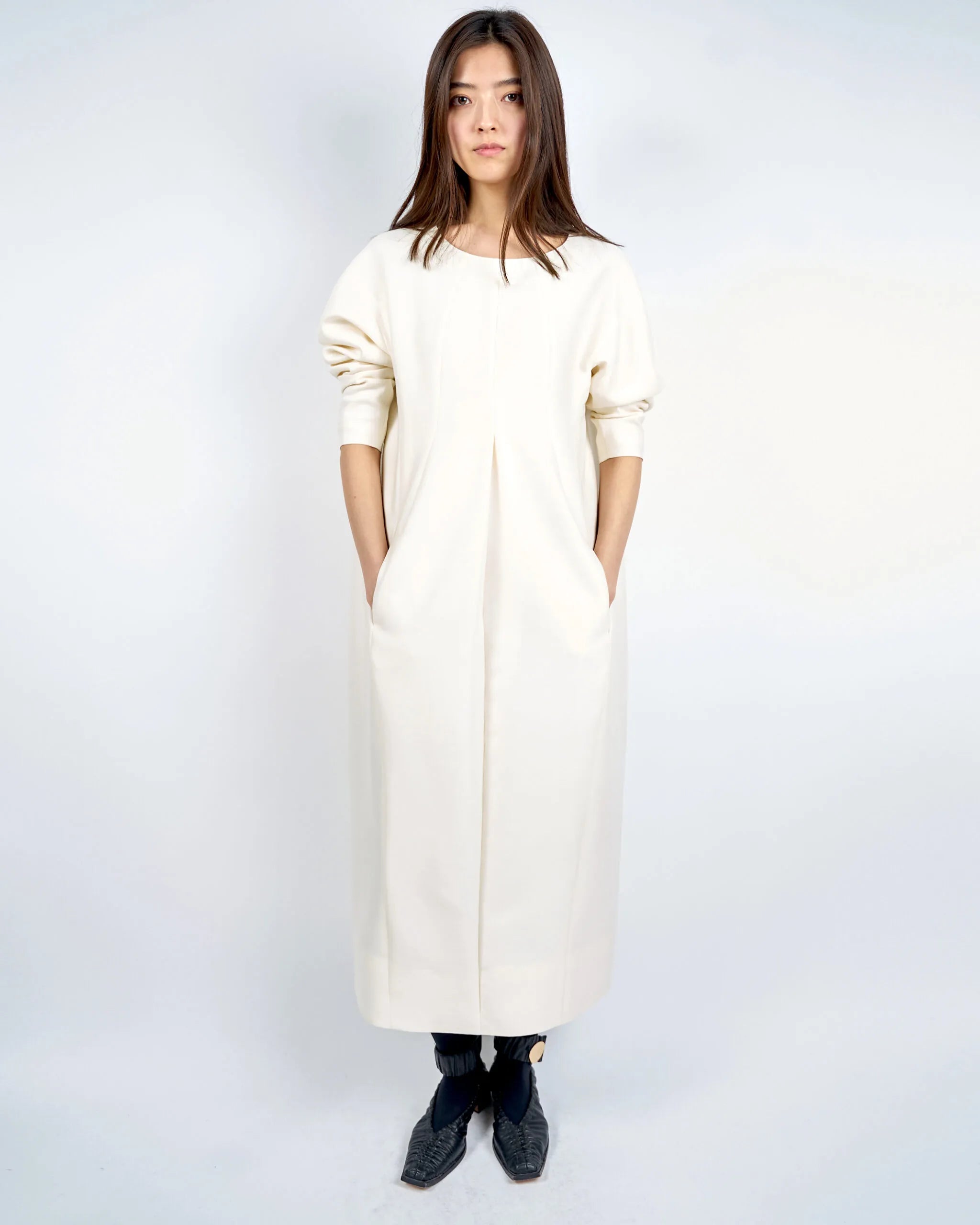 INFER - COCOON SHAPED LONG SLEEVE DRESS