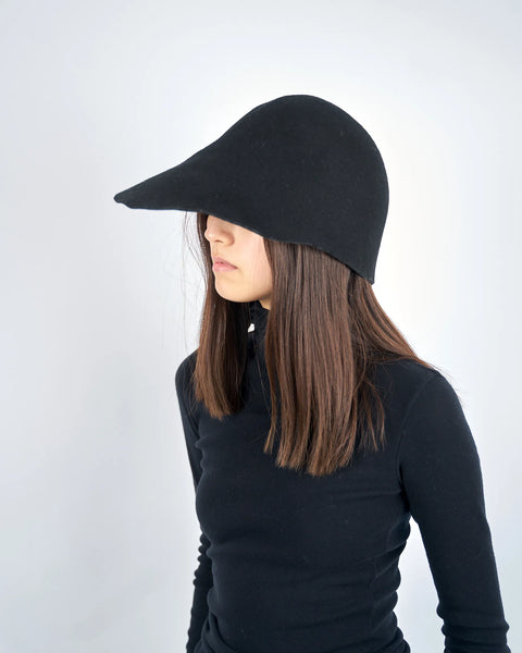 IO - MOLDED FELT HAT CAP