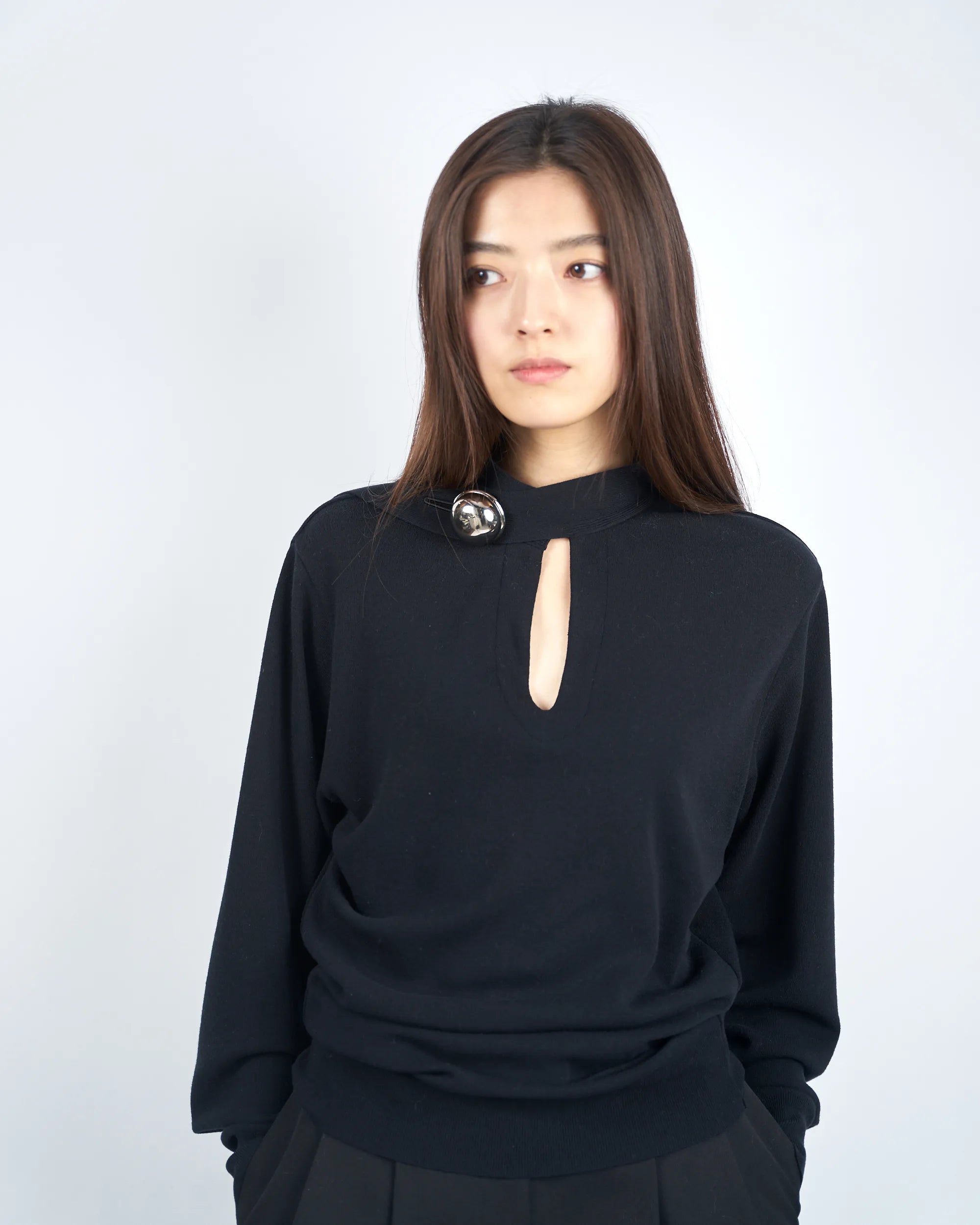 IRENA - SMOOTH KNIT BUTTON TOP