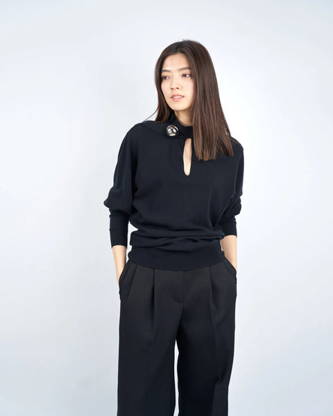 IRENA - SMOOTH KNIT BUTTON TOP