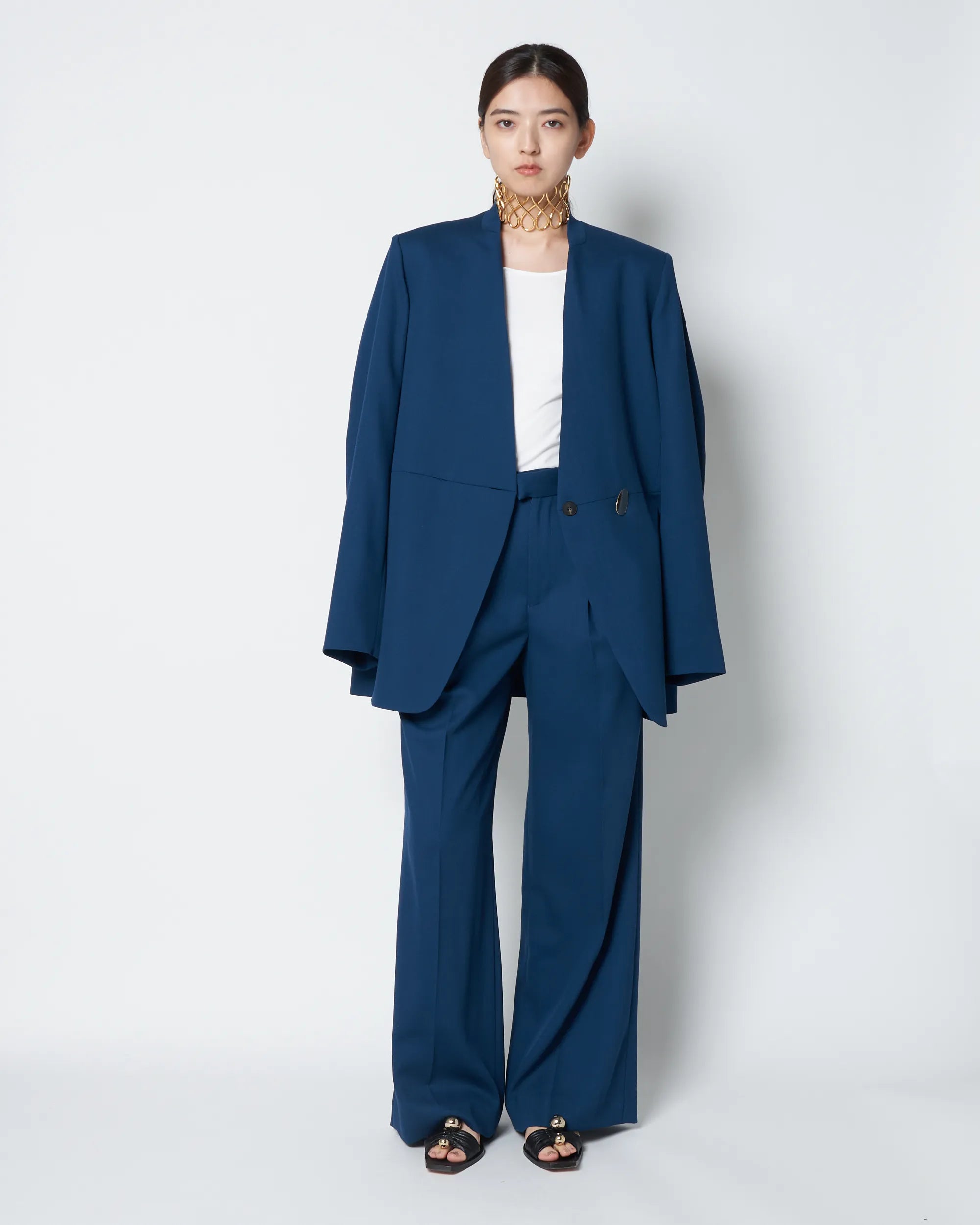 【PRE ORDER】ISPARTA - WIDE SILHOUETTE WOOL TUCKED TROUSERS