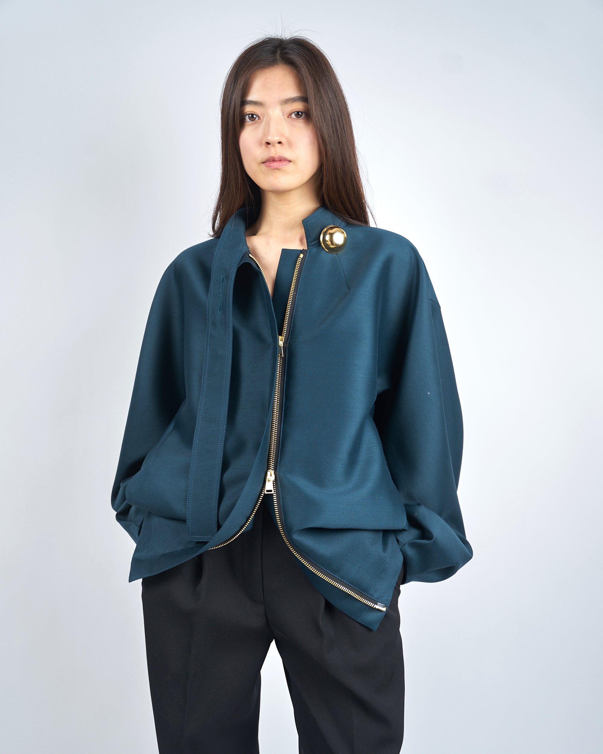 IVANA - ROUND SHAPED ZIP UP WOOL BLOUSON