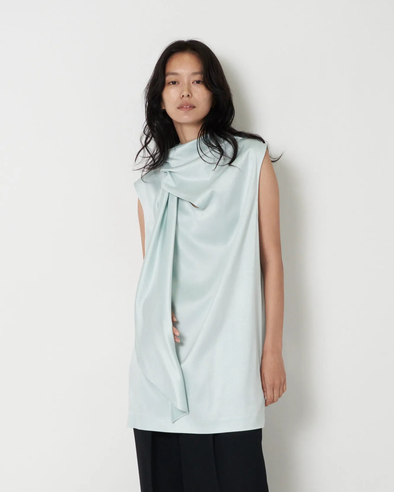 JAMBI - WASHED SATIN SCARF NECK TOP