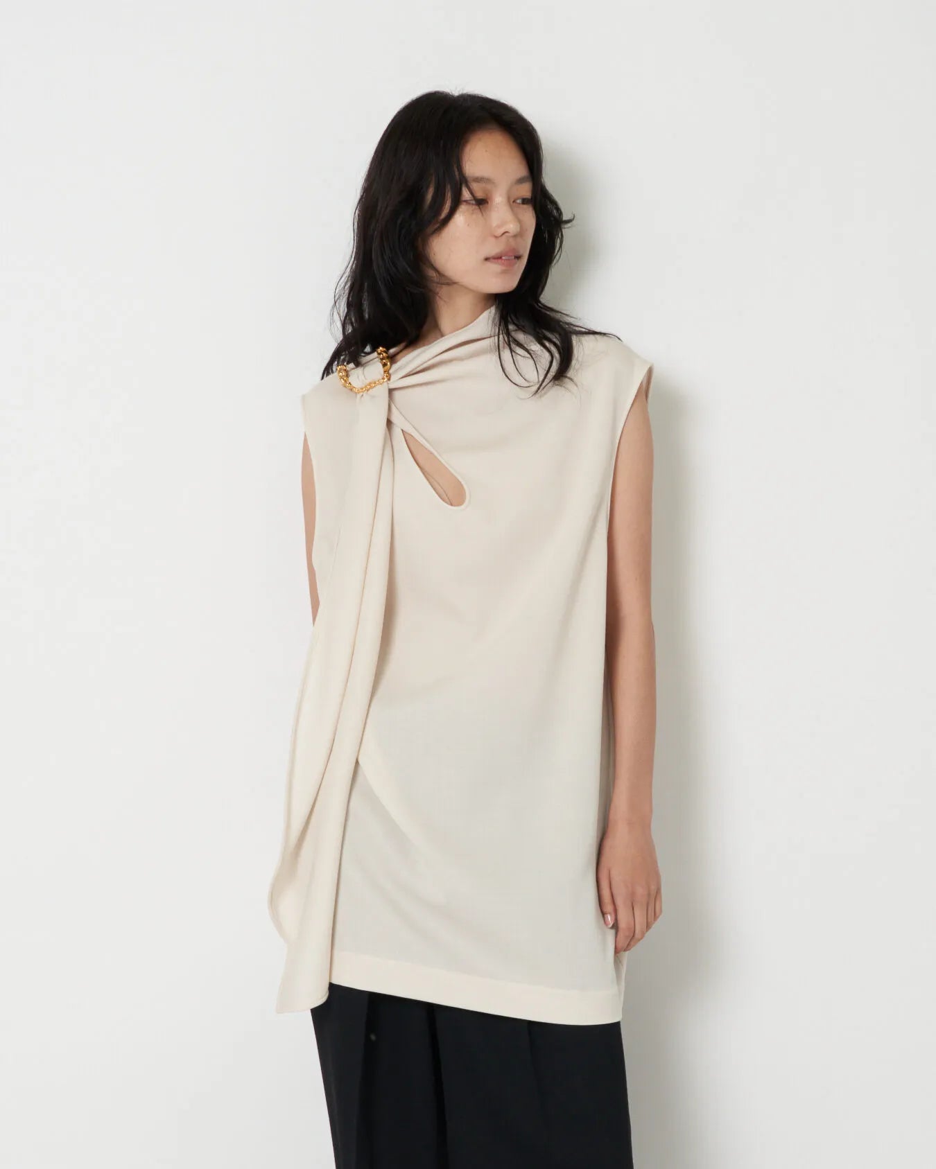 JANET -  SUMMER WOOL BUCKLED SCARF NECK TOP