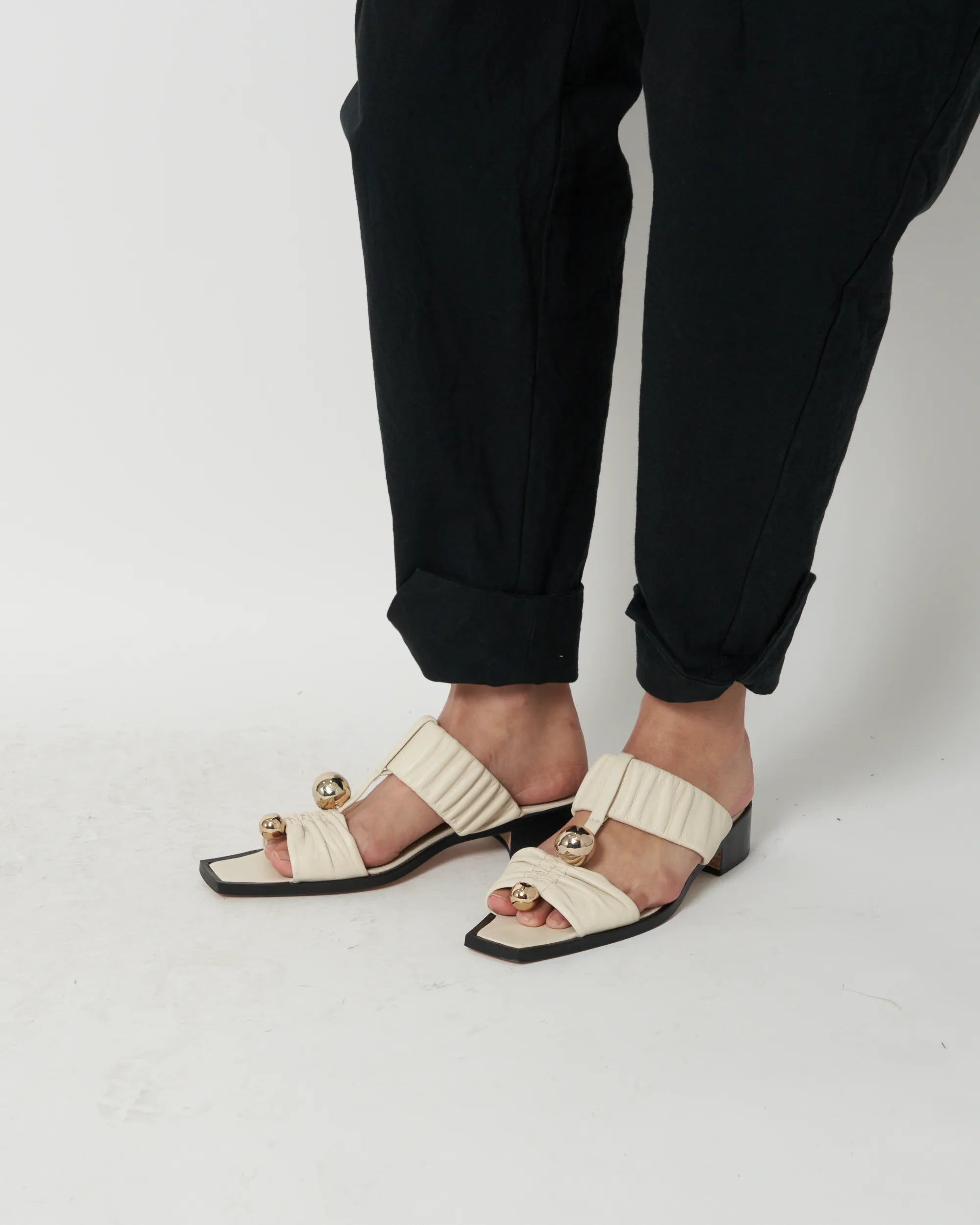 JUPITER - OPEN TOE GATHERED SANDAL