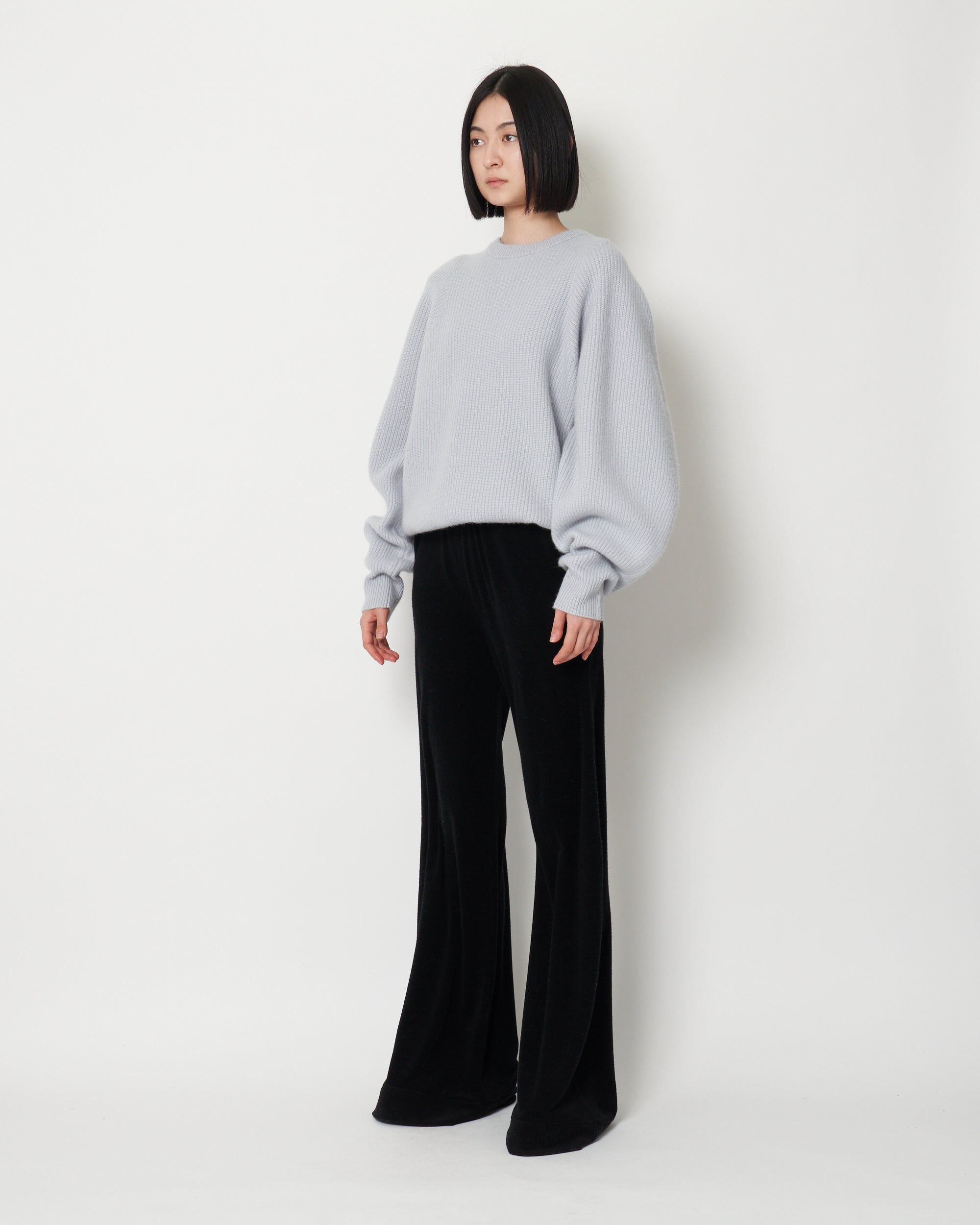 KAMARI - ROUNDED SLEEVE WOOL KNIT SWEATER