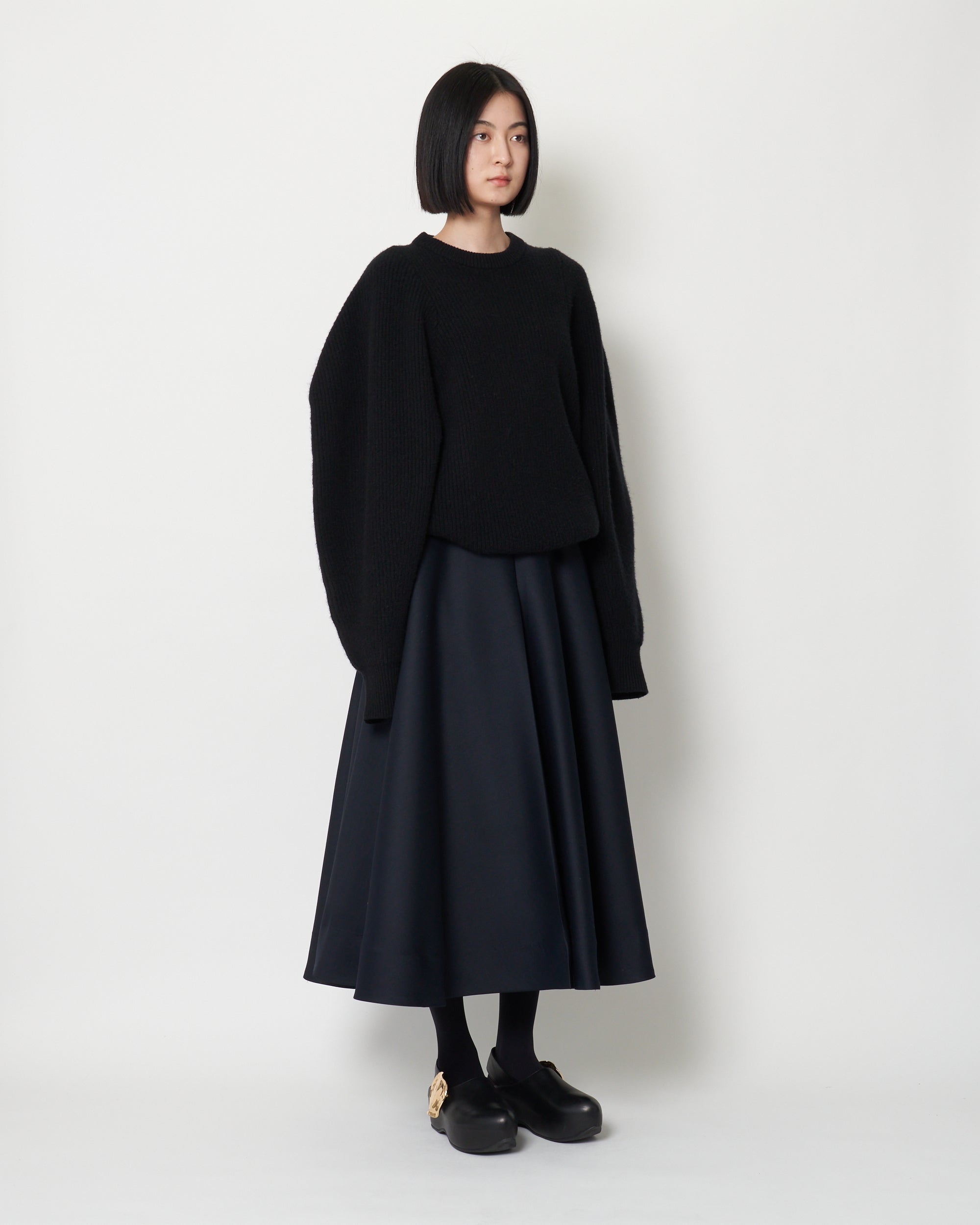 KAMARI - ROUNDED SLEEVE WOOL KNIT SWEATER