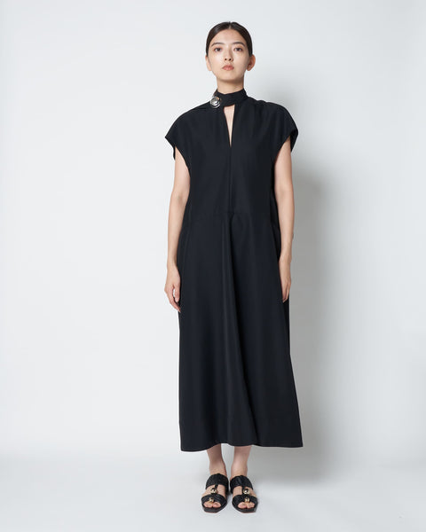 LAURA - ROUND SHAPE SLEEVELESS DRESS