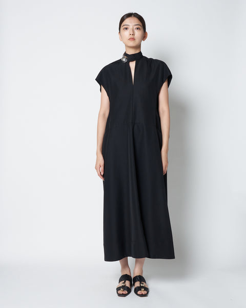 LAURA - ROUND SHAPE SLEEVELESS DRESS